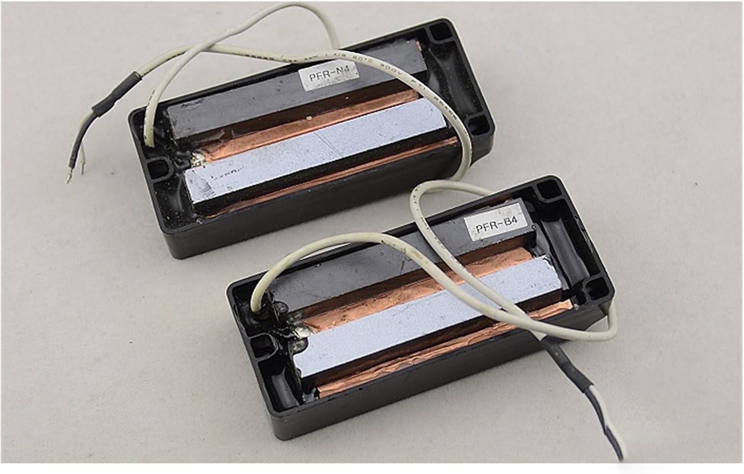 Guitar Pickups 4 String Electric Bass Guitar Large Magnetic Head Open Pickup Set with Mounting Screws