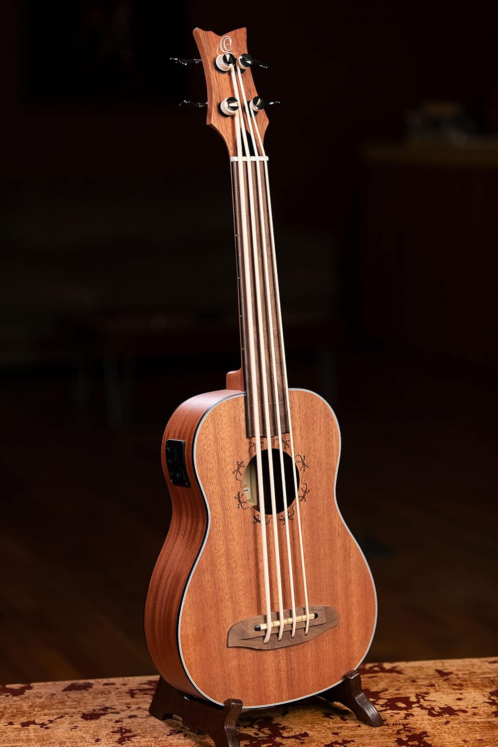 Ortega Guitars 4 String Lizard Series Fretless Acoustic-Electric Uke-Bass w/Bag, Right (LIZZY-BSFL-GB)