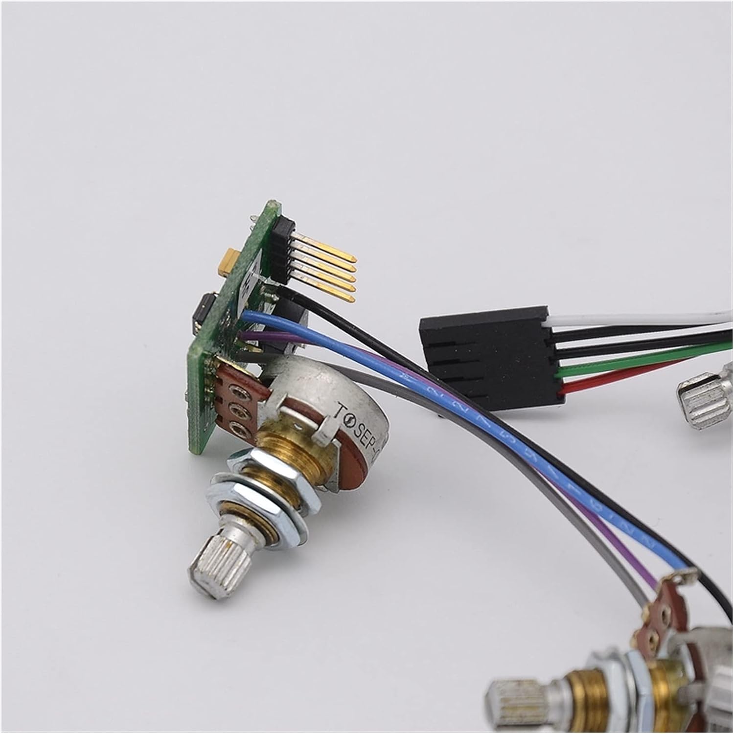 1 Set Active 2 Band EQ Preamp Circuit for Passive Bass Pickup Amp Harness Guitar humbucker Pickup