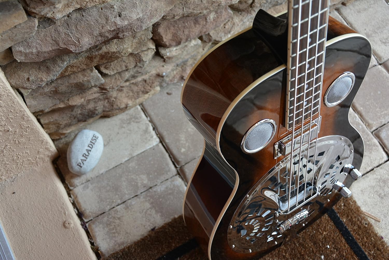 Paul Beard Bass Guitar w/Hard Case