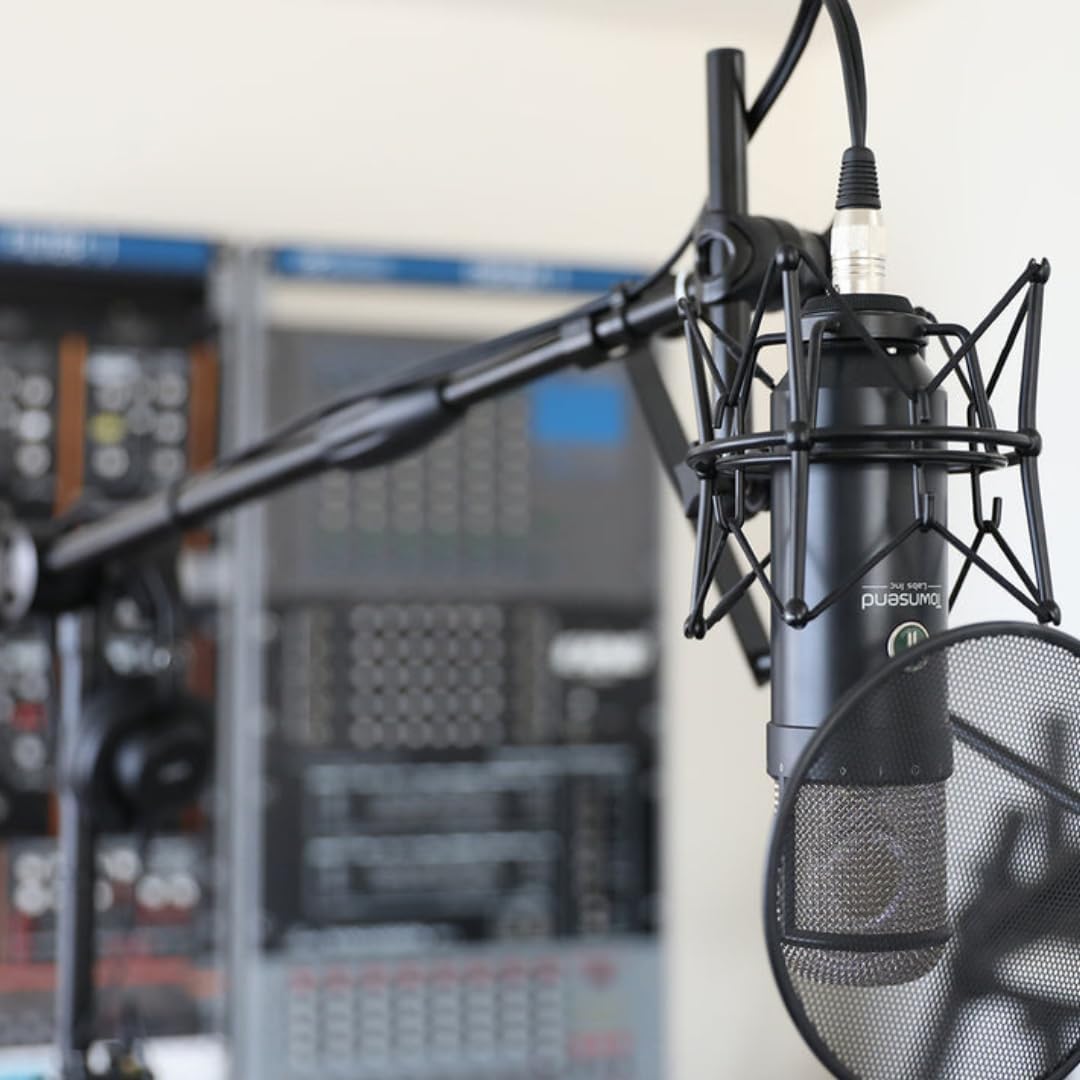 Ultimate Support MC-125 Studio Series Professional Microphone Boom Stand w/Rollerblade-Style Caster Wheels