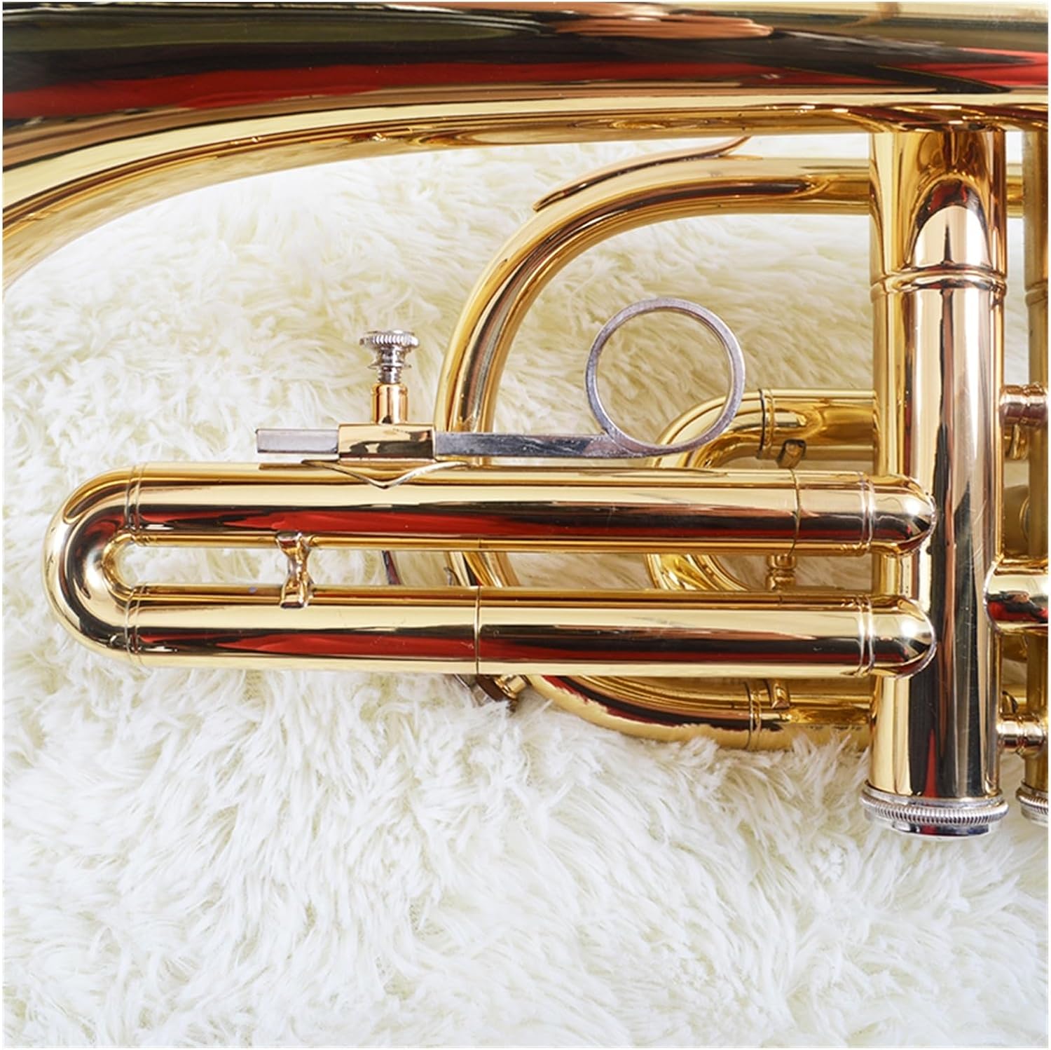 Cornet instrument Bb tone instrument suitable for beginners to play