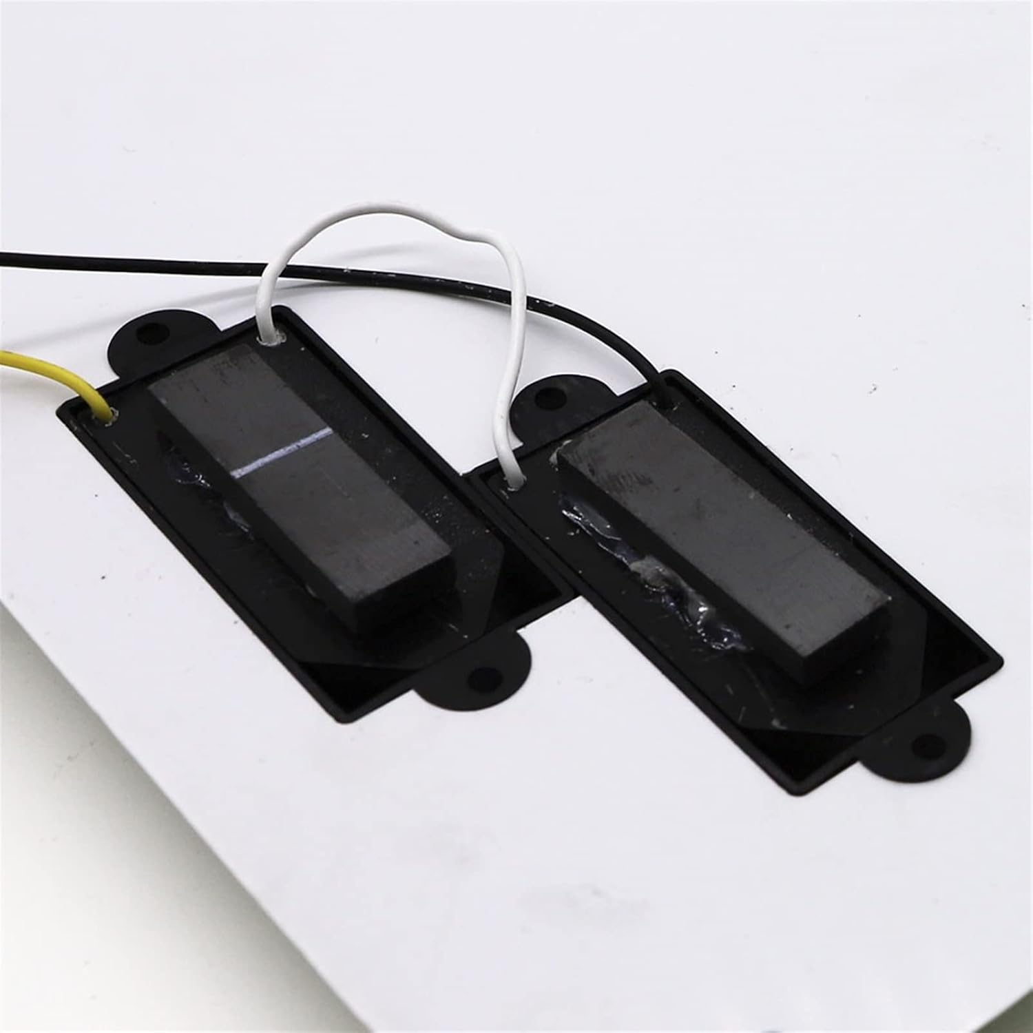 KESHUO Black Pearl PB P Bass 3 Ply Prewired Loaded Pickguard Pickup for Precision Bass Guitar Accessories Loaded Pickguard Pre-Wired