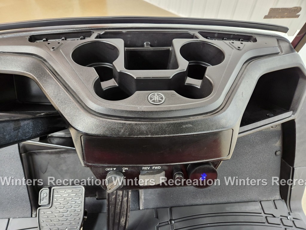 2020 Yamaha Drive 2 Lithium Ion STREET READY Golf Cart, Jasper Red