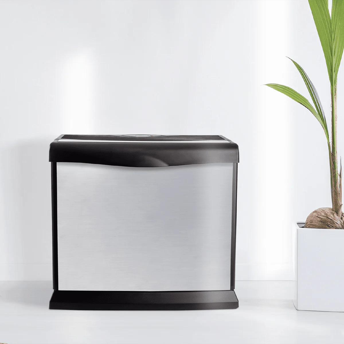 AIRCARE Valiant 5 Gal. Whole House Cool Mist Evaporative Console Humidifier