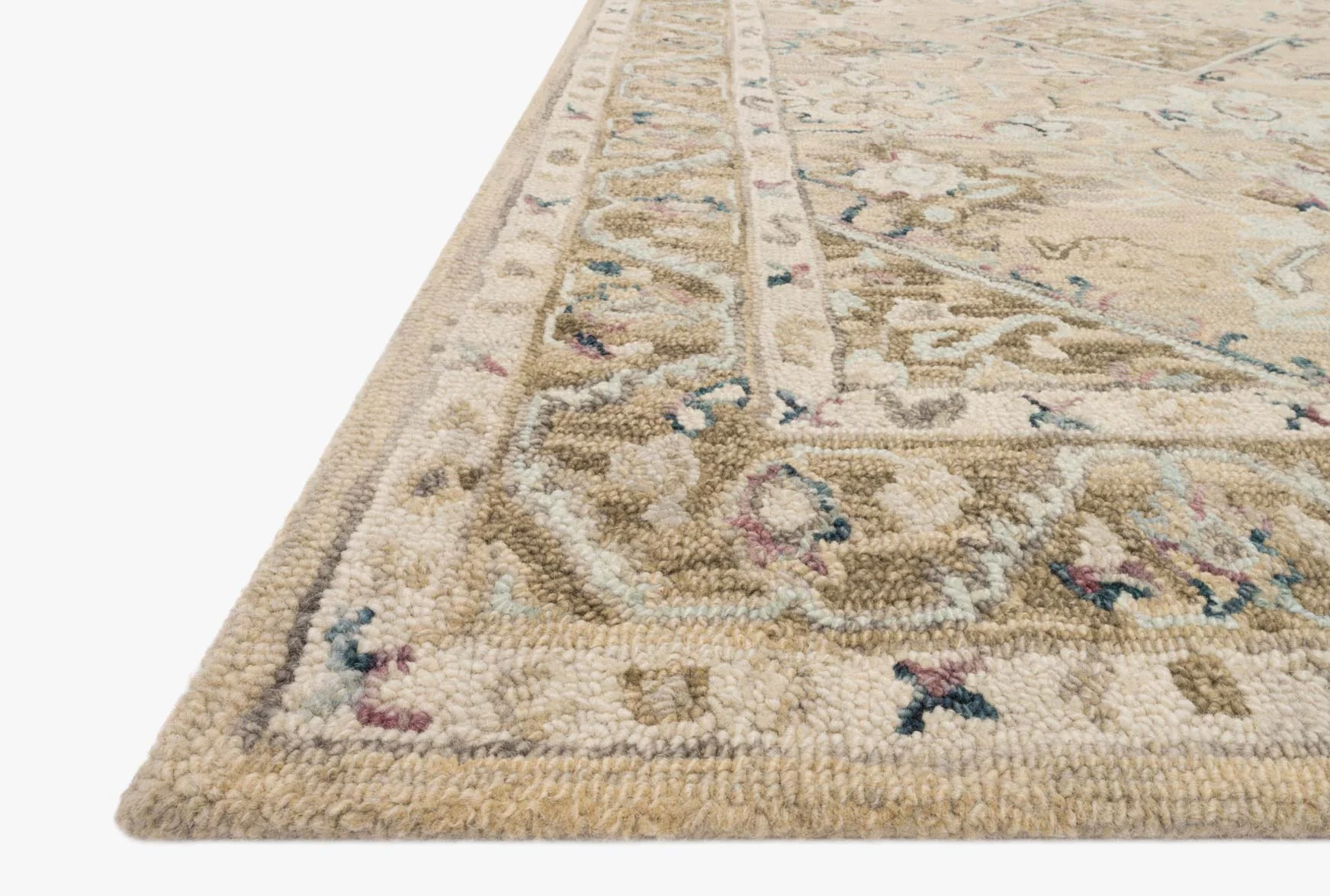 Loloi II Beatty Collection - Traditional Hooked Rug in Beige & Ivory (BEA-02)