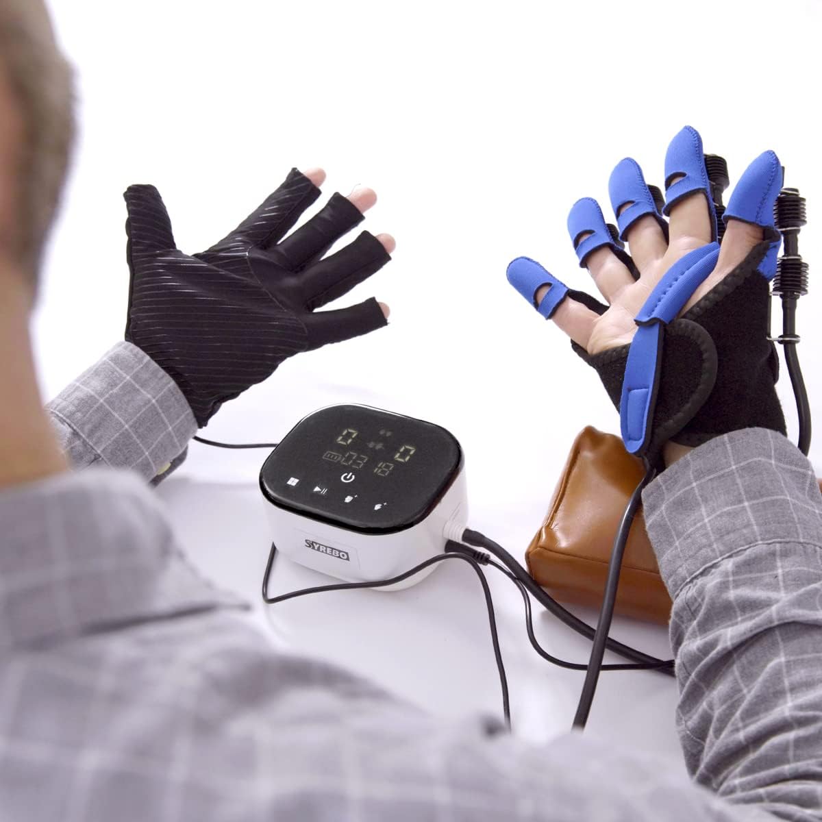Hand Rehabilitation Robot Gloves, E10 Model Self Training Finger Rehabilitation Device, Hand Stroke Recovery Equipment