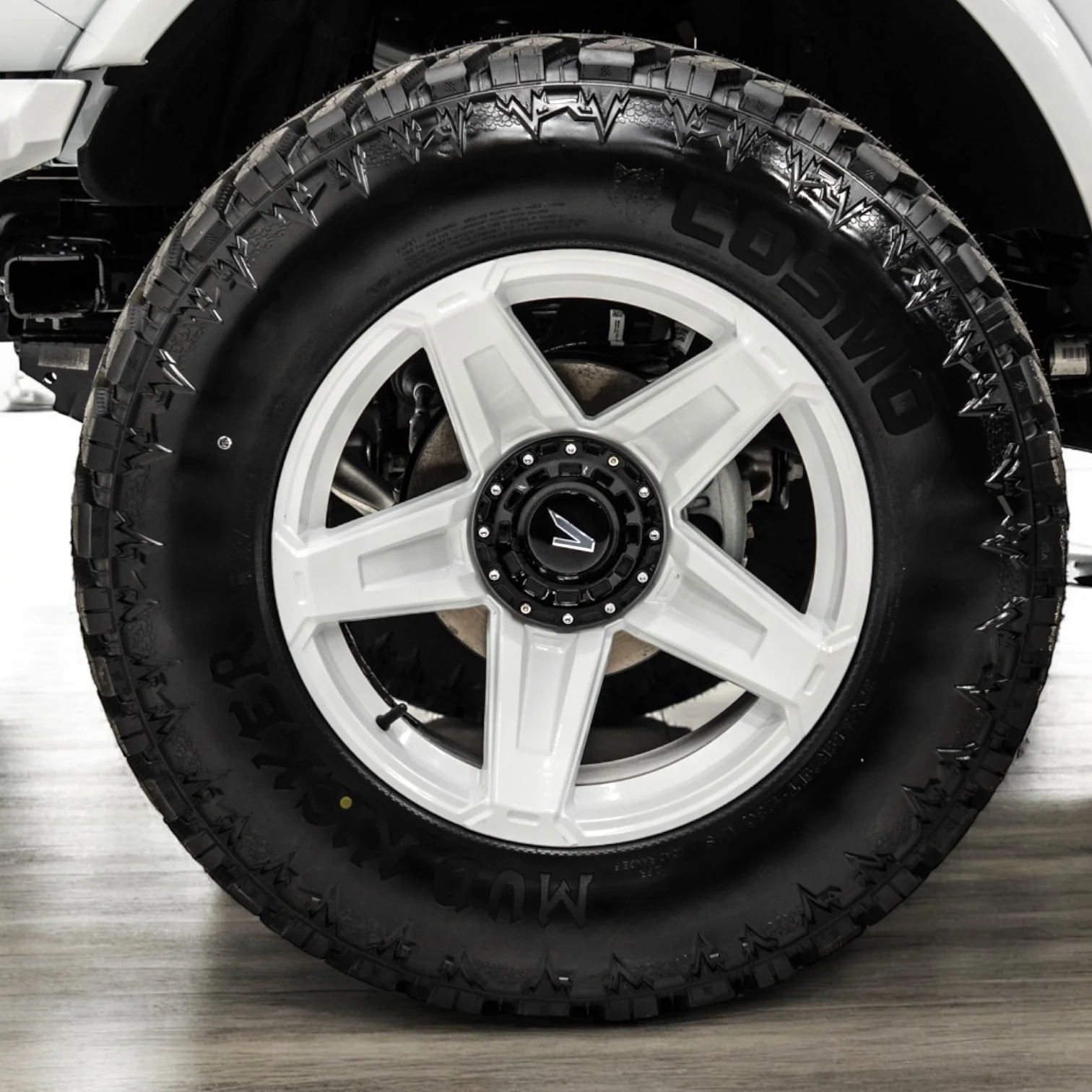 Ford Bronco Apocalypse 5 Spoke Wheel 6 Lug (White)