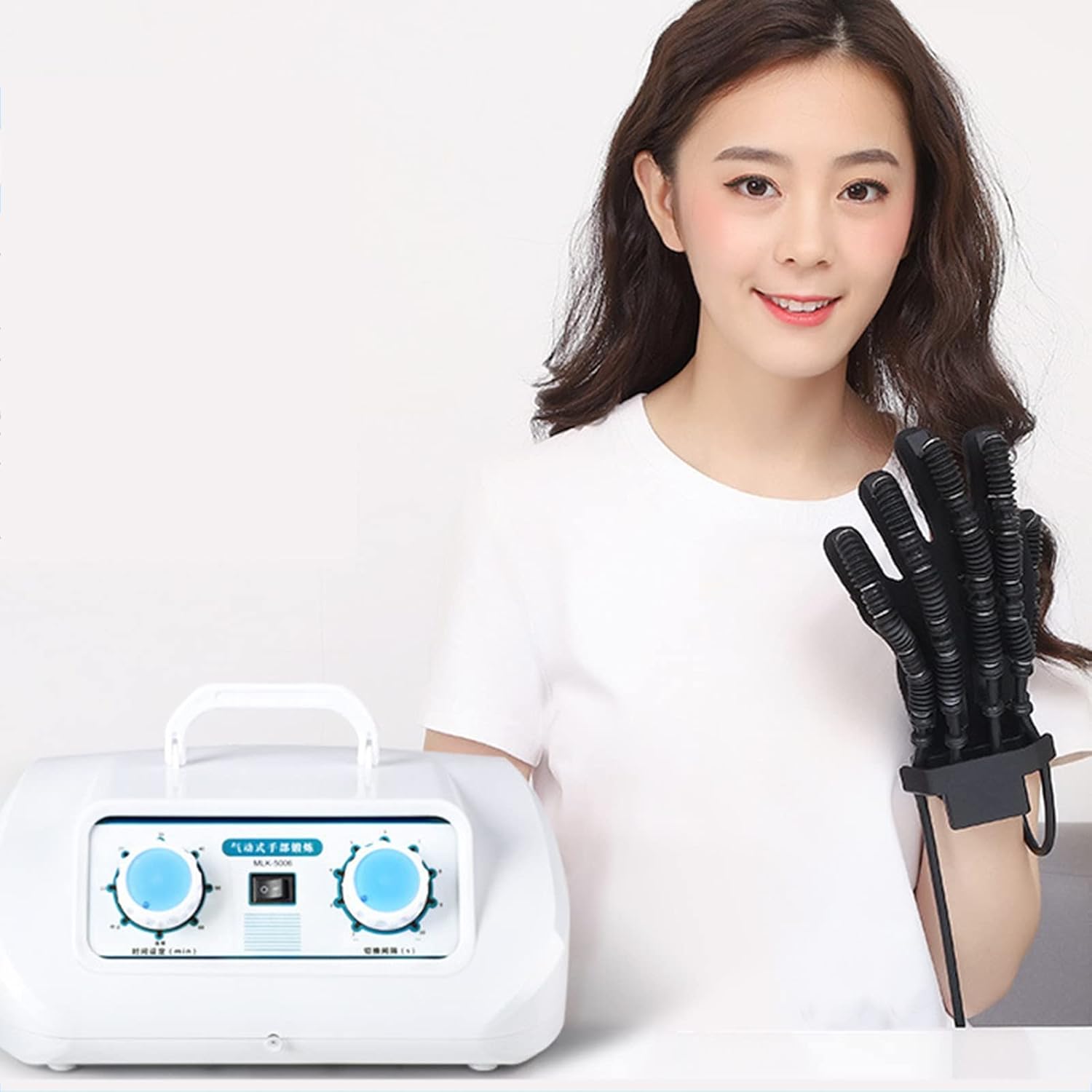 Mini Rehabilitation Robot Glove Hand Rehabilitation, Stroke Hemiplegia Finger Orthosis Finger Splint Rehabilitation Robot GlovesM,right hand