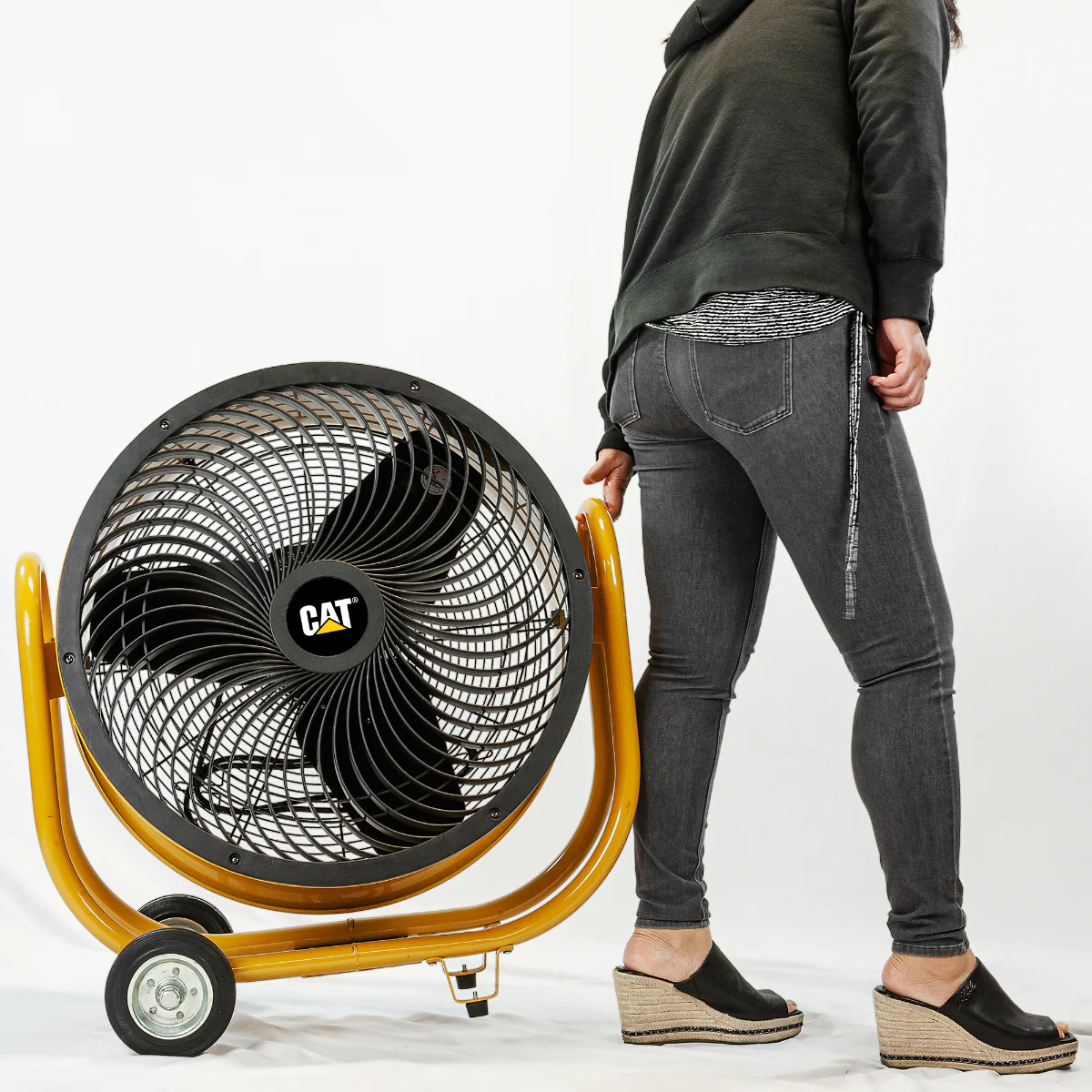 Caterpillar 24-In. High Velocity Industrial Drum Fan