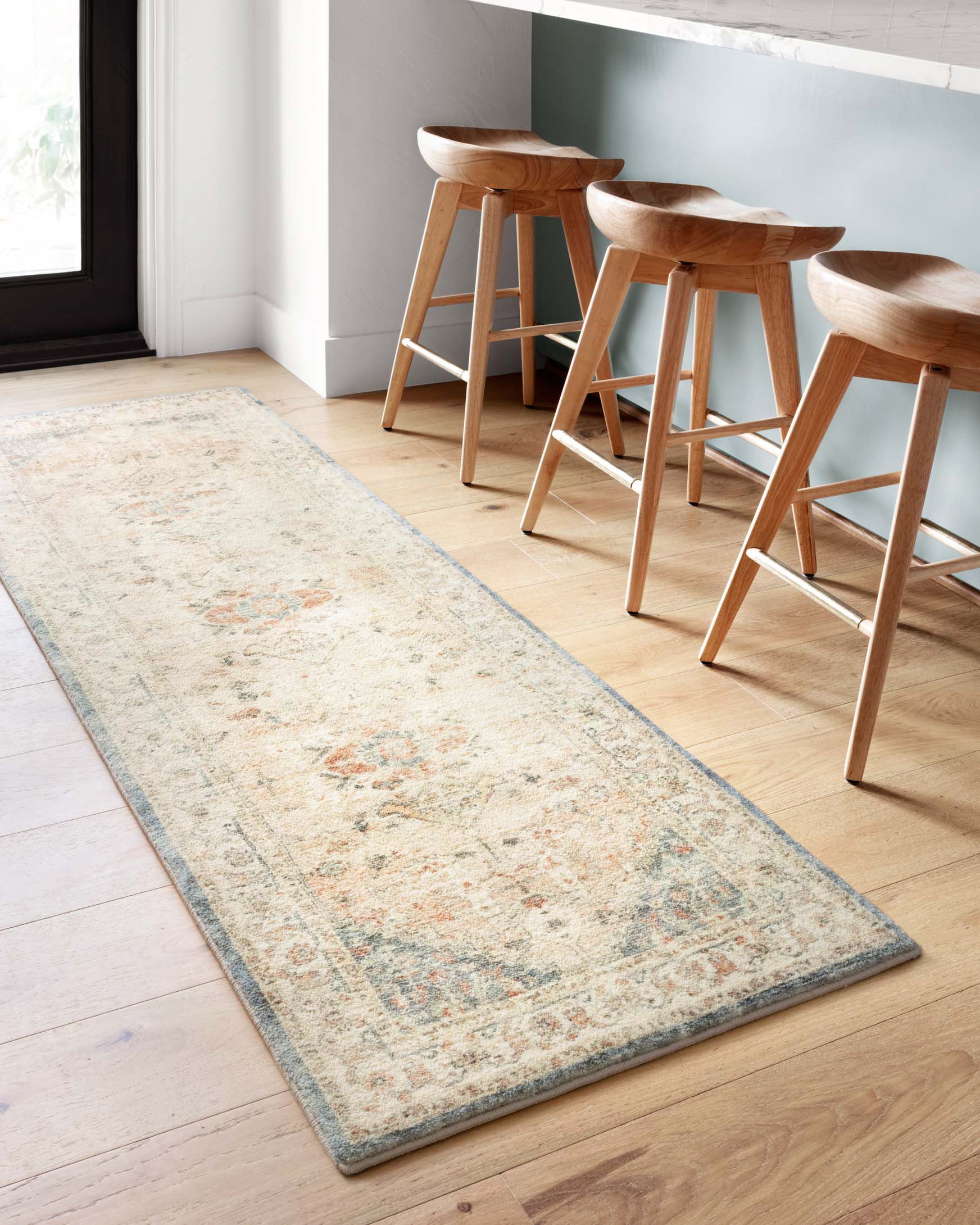 Loloi II Rosette Collection - Traditional Power Loomed Rug in Clay & Ivory (ROS-06)