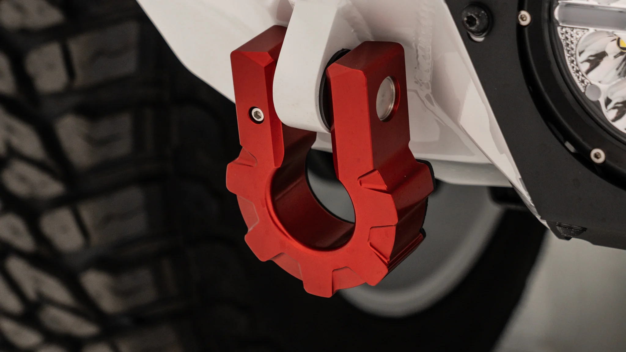 RED FORGED D RINGS 18,000lbs