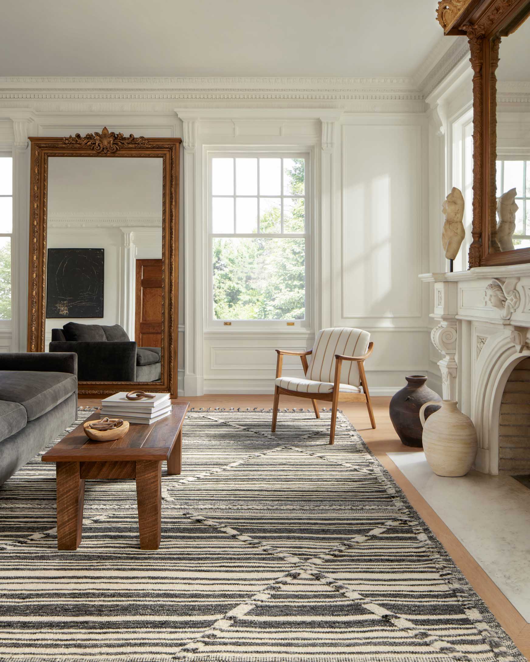 Loloi Iman Collection - Contemporary Hand Knotted Rug in Ivory & Charcoal (IMA-01)