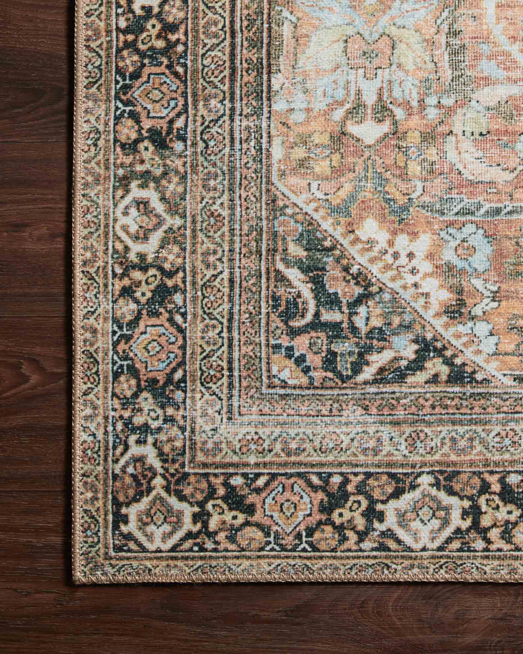 Loloi II Wynter Collection - Traditional Power Loomed Rug in Auburn (WYN-02)