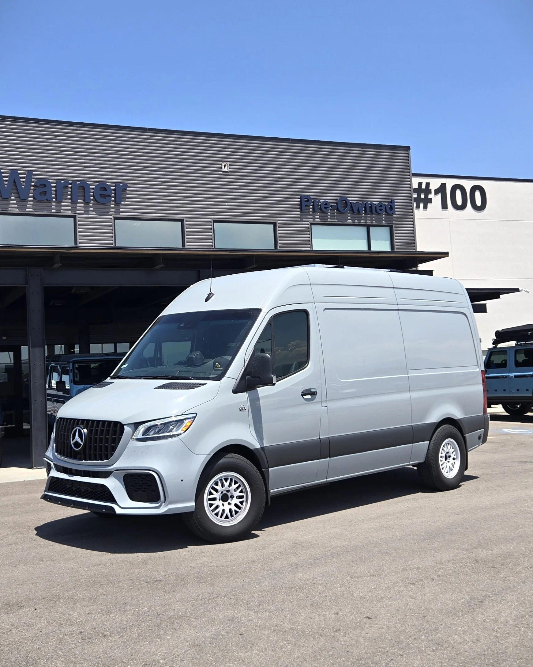 Sprinter AMG-Style 2019+ Front Bumper