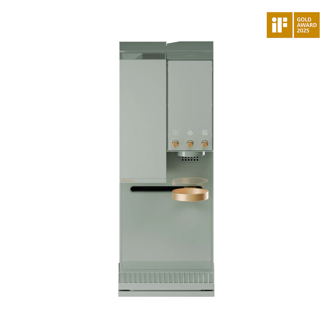 xBloom Studio Smart Automatic Pour Over Coffee Maker with All-in-one System with Integrated Grinder, Brewer, and Scale.