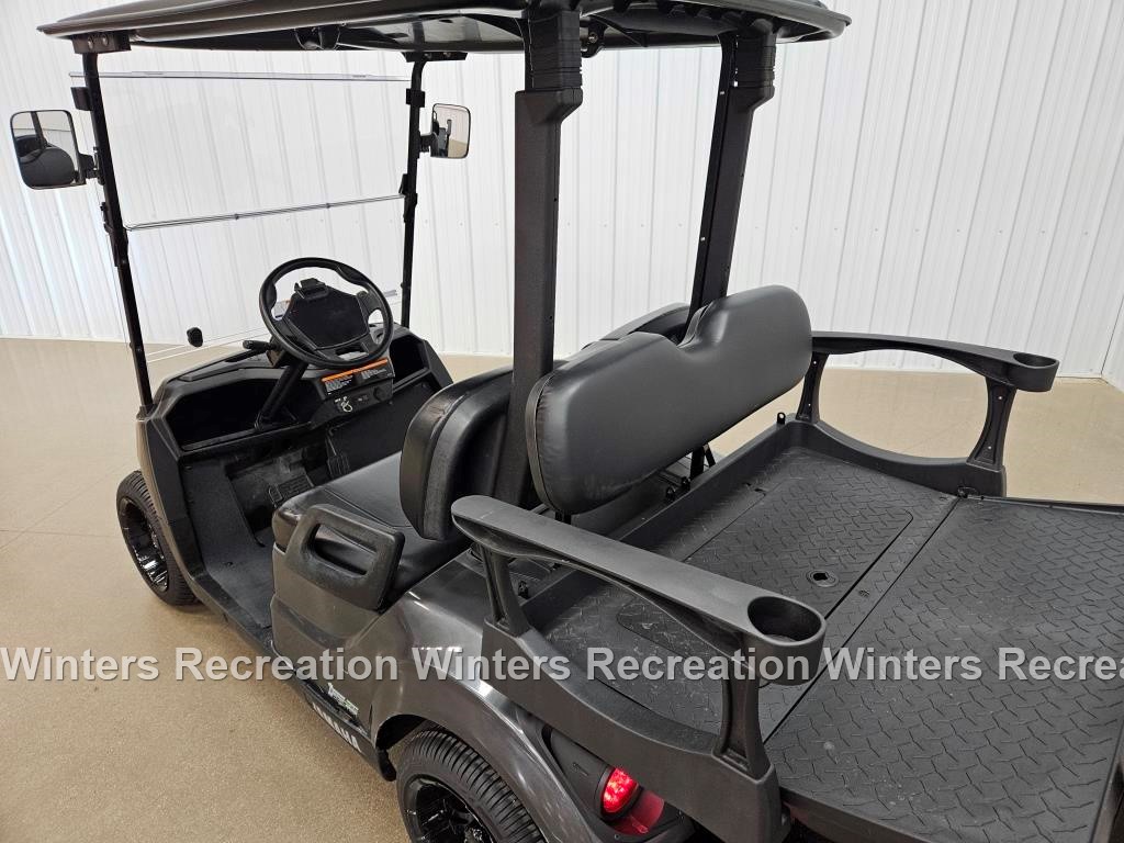 2021 Yamaha Drive 2 Gas AFI DELUXE STREET READY Golf Cart, Carbon