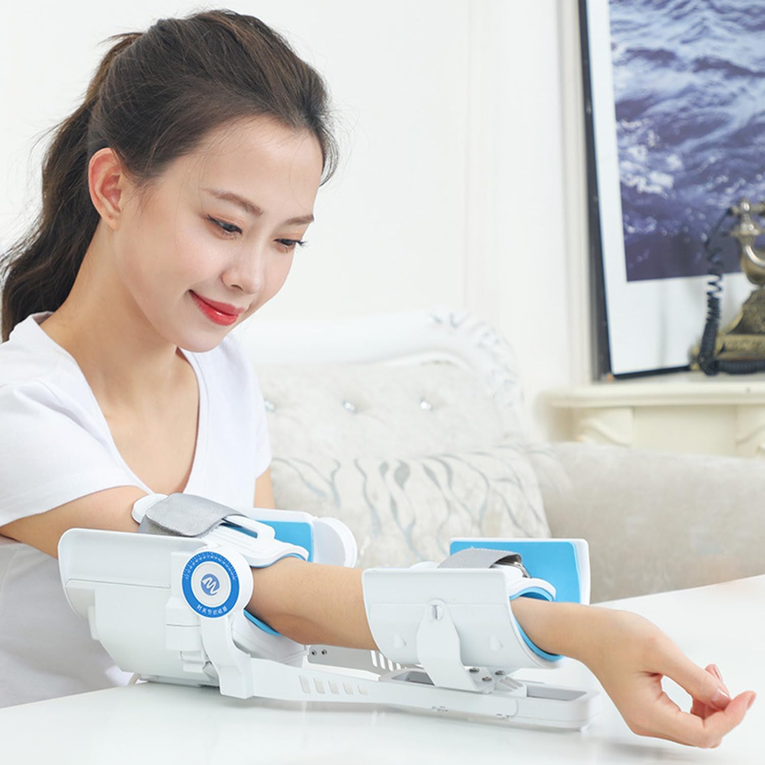 Brace Electric Elbow Joint Rehabilitation Device, Wireless Intelligent Control Precisely Control The Extension & Flexion Angle for Stroke Hemiplegia Patients