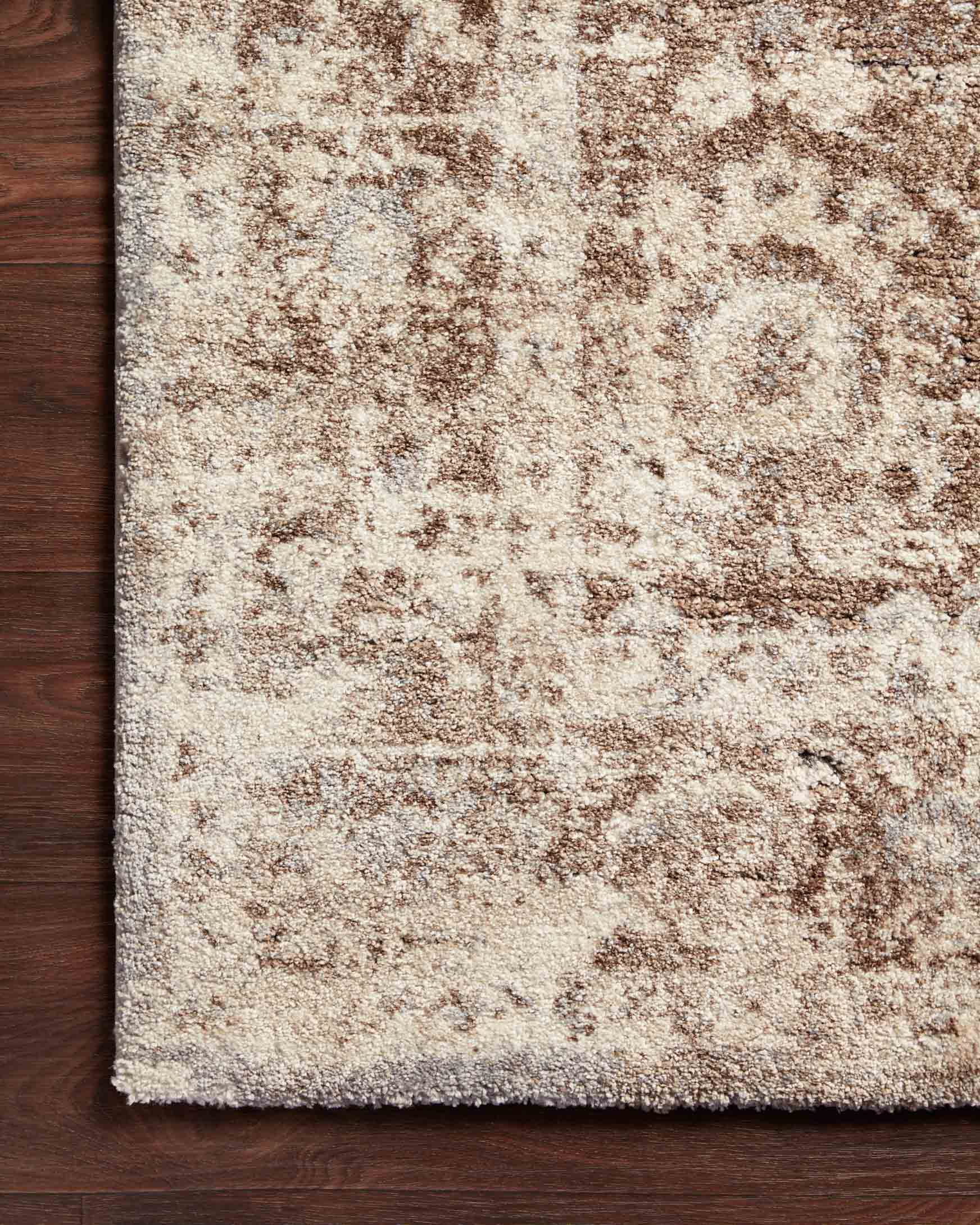 Loloi Theory Collection - Transitional Power Loomed Rug in Mocha & Natural (THY-06)