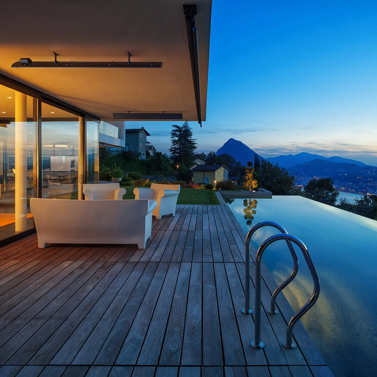 Big Ass Fans Vesper Electric Outdoor Patio Heater-120V