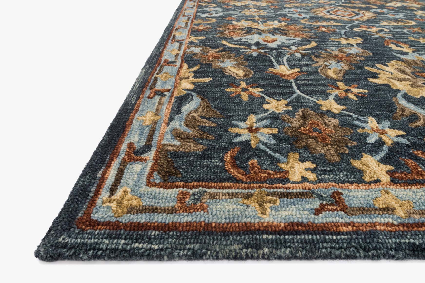 Loloi Victoria Collection - Traditional Hooked Rug in Denim (VK-14)