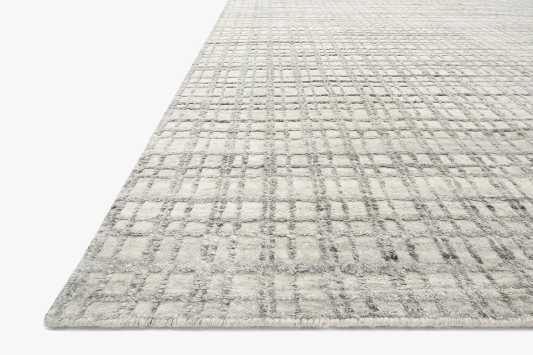 Loloi Urbana Collection - Transitional Hand Loomed Rug in Silver (UB-01)