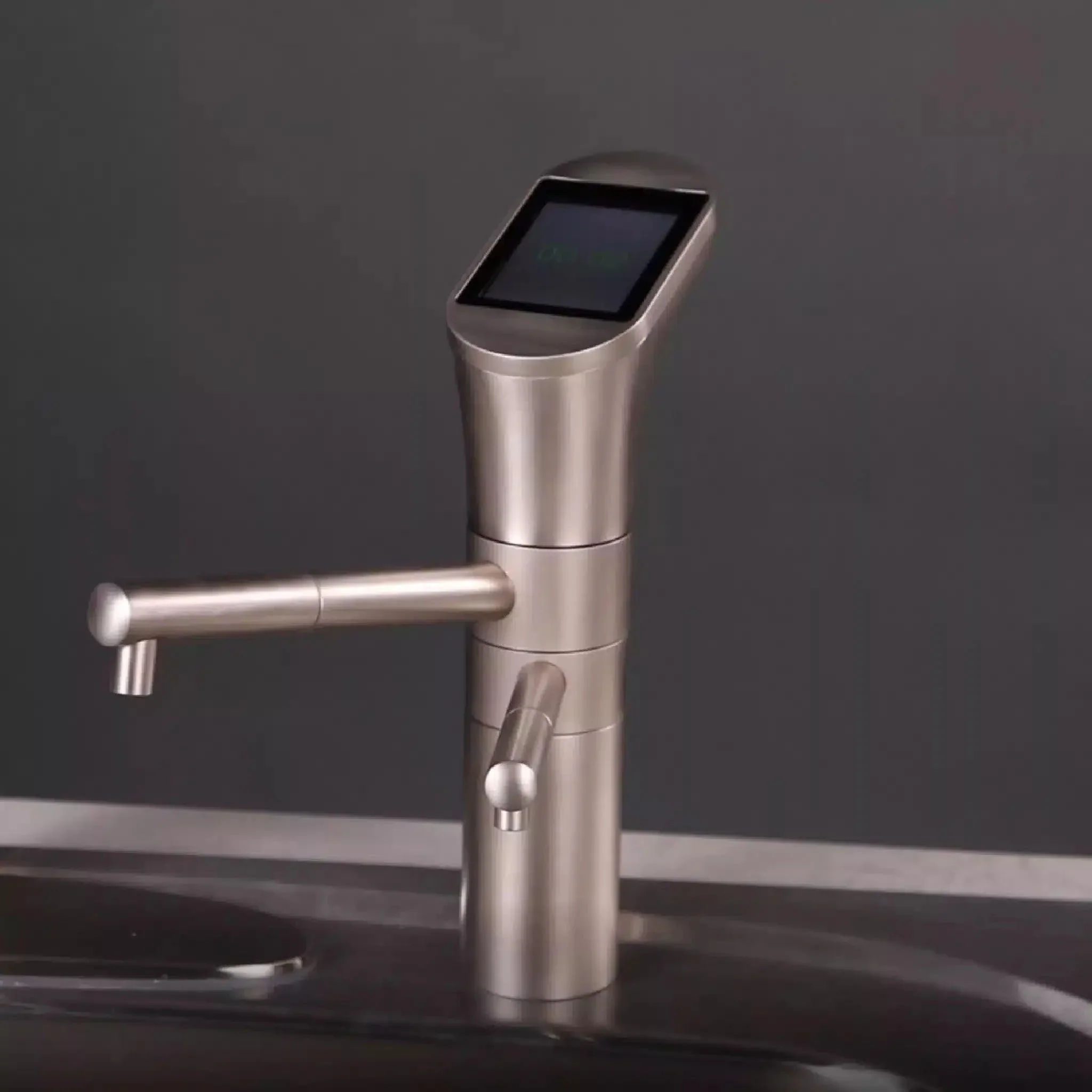 Echo Water - Echo Ultimate Digital Faucet with Touch Screen Display for Echo Ultimate Machines