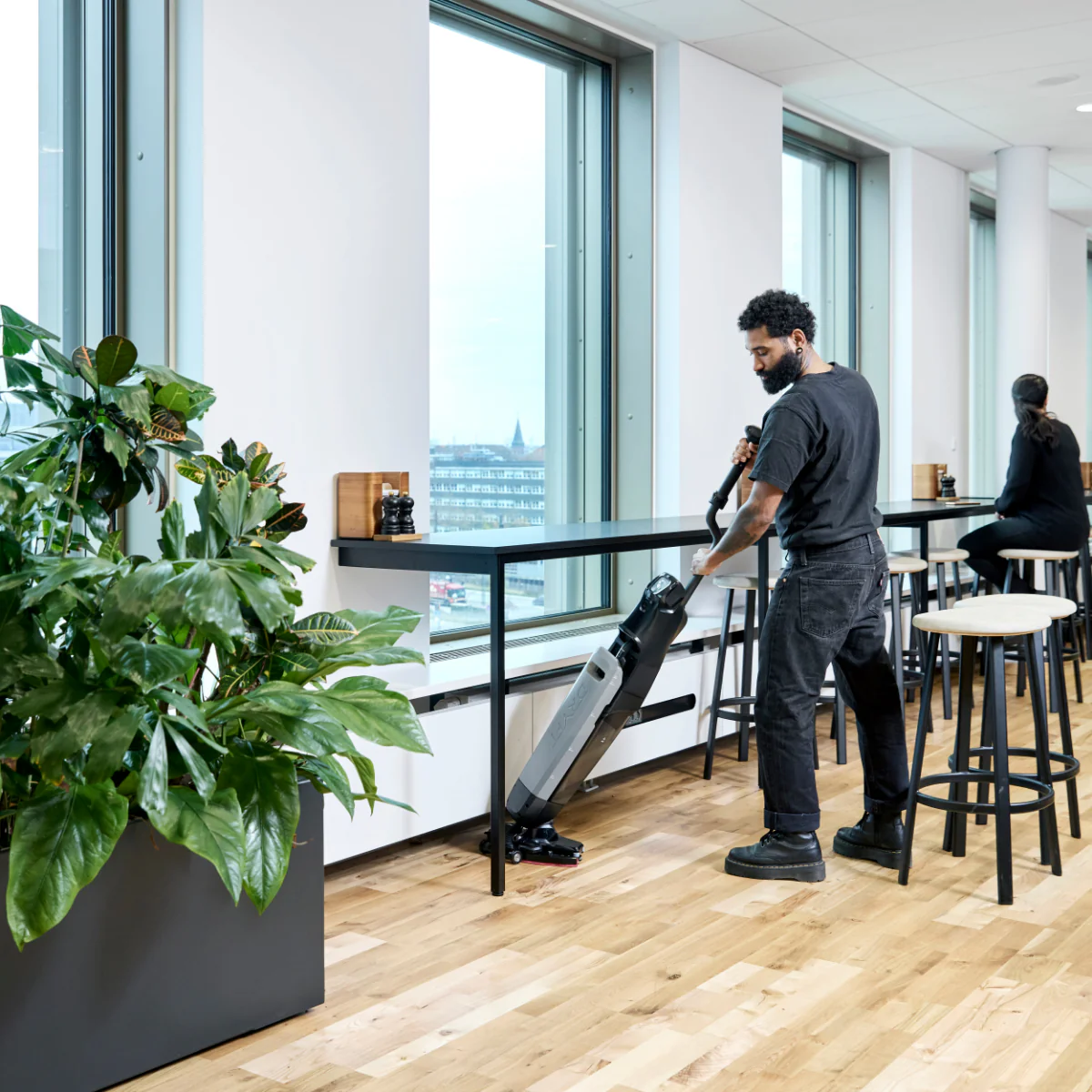 Nilfisk Dryft Micro Floor Scrubber