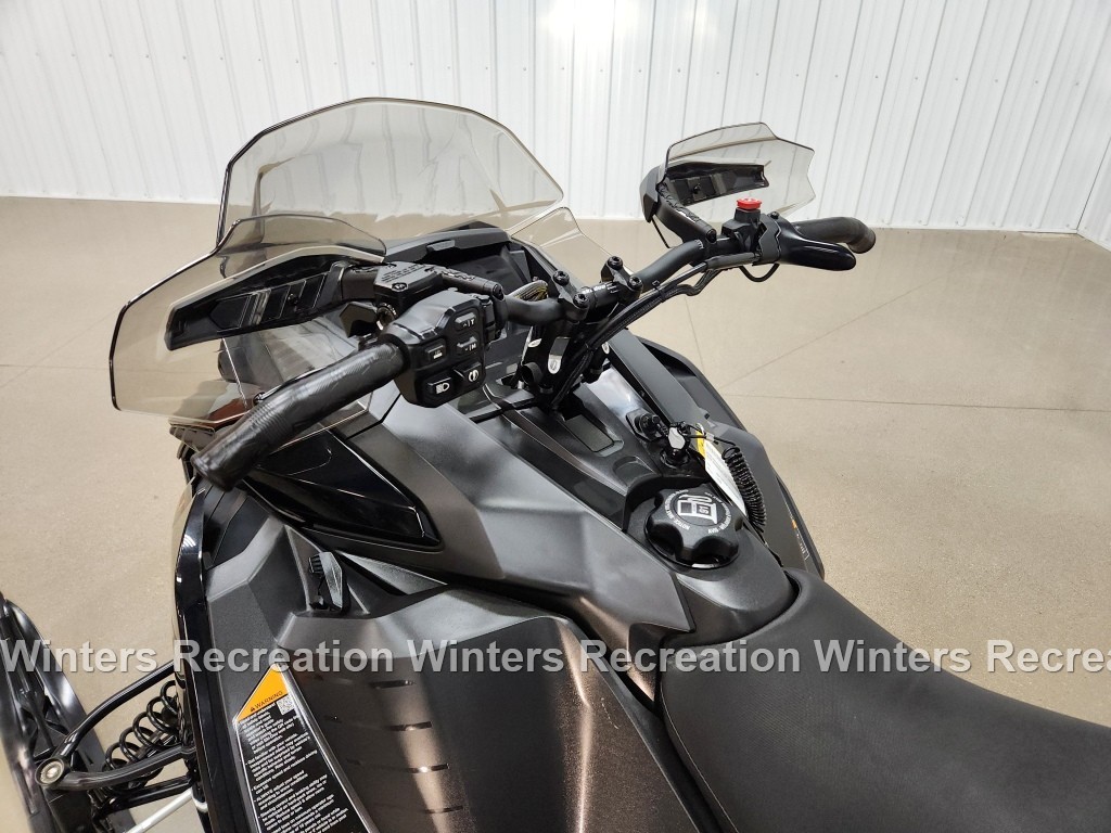 2025 Ski-Doo MXZ Adrenaline 600R E-TEC Snowmobile, Black