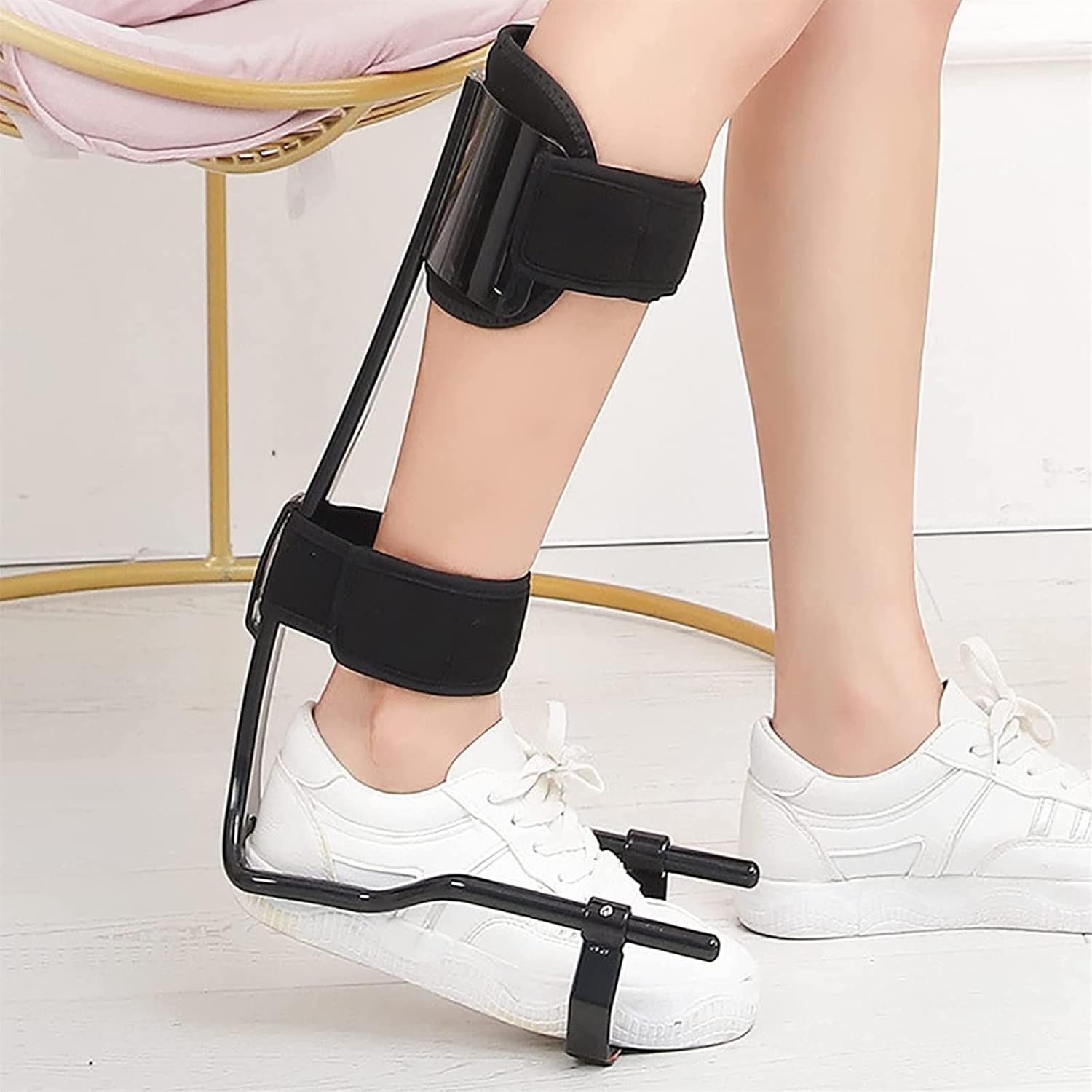 Brace Ankle Foot Orthosis, Fixed Foot Drop Orthosis with Adjustable Stand Length, Spring Principle and Outside-Through Design, Strong Support, for Stroke Hemiplegia(