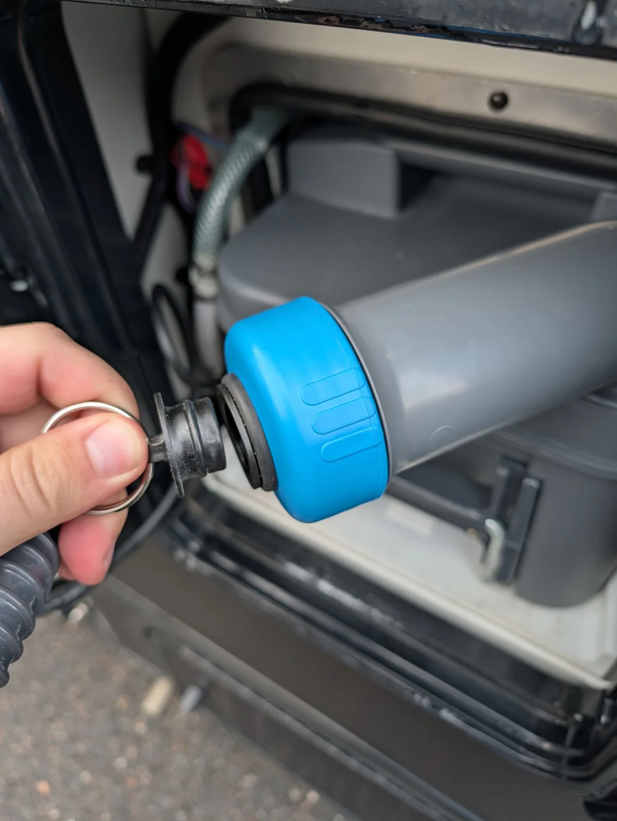 SOG Toilet/Cassette Active Charcoal Vent System