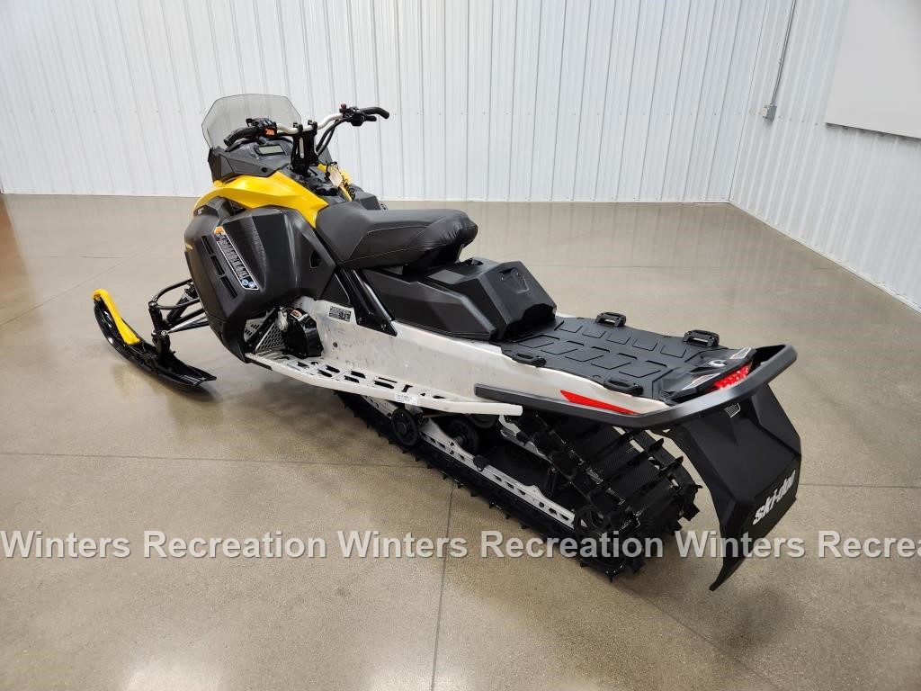 2023 Ski-Doo Renegade Sport 600 Ace Snowmobile, Black & Yellow