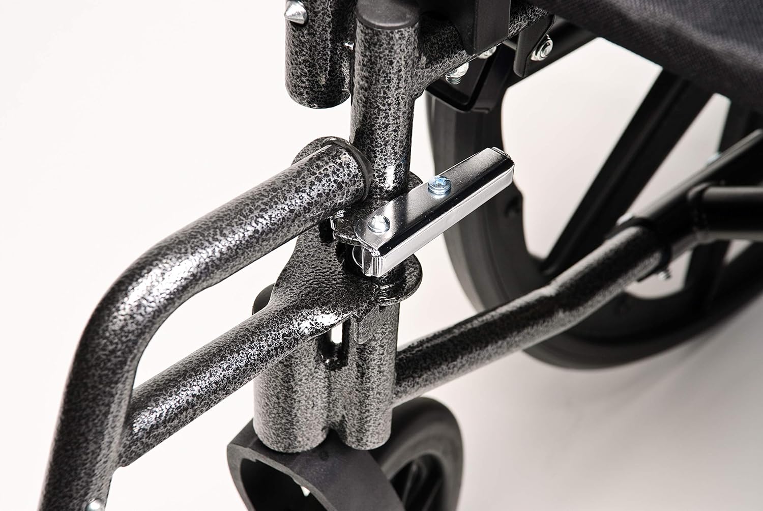 Everest & Jennings Traveler L4 Lightweight Wheelchair – Our Lightest Manual Adult Wheelchair – 18x16