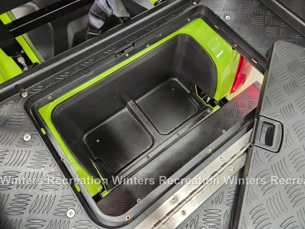 DEALER SPECIAL 2025 Evolution D5 Ranger 2+2 Lithium Ion Golf Cart, Lime Green