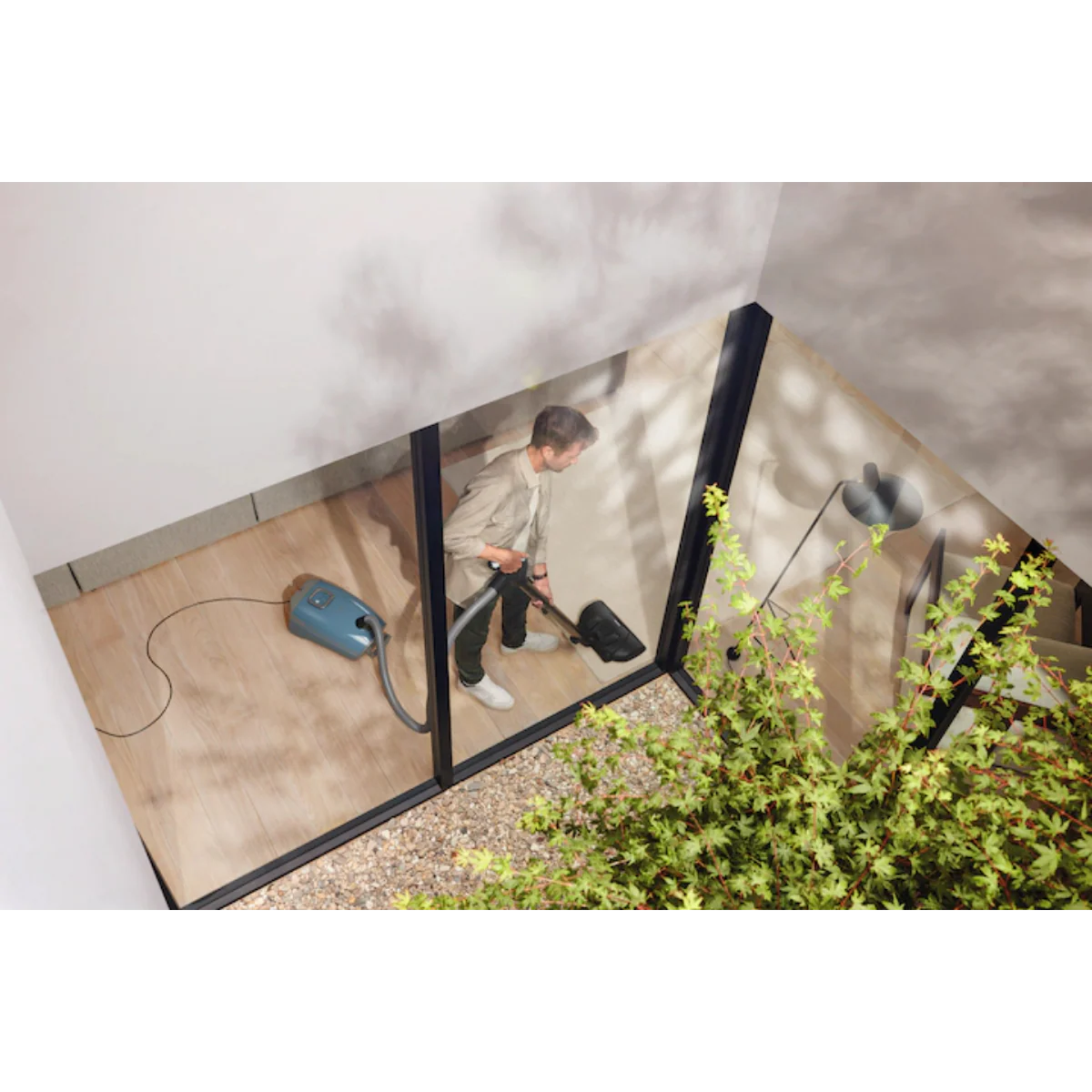 Miele Guard L1 Electro Canister Vacuum