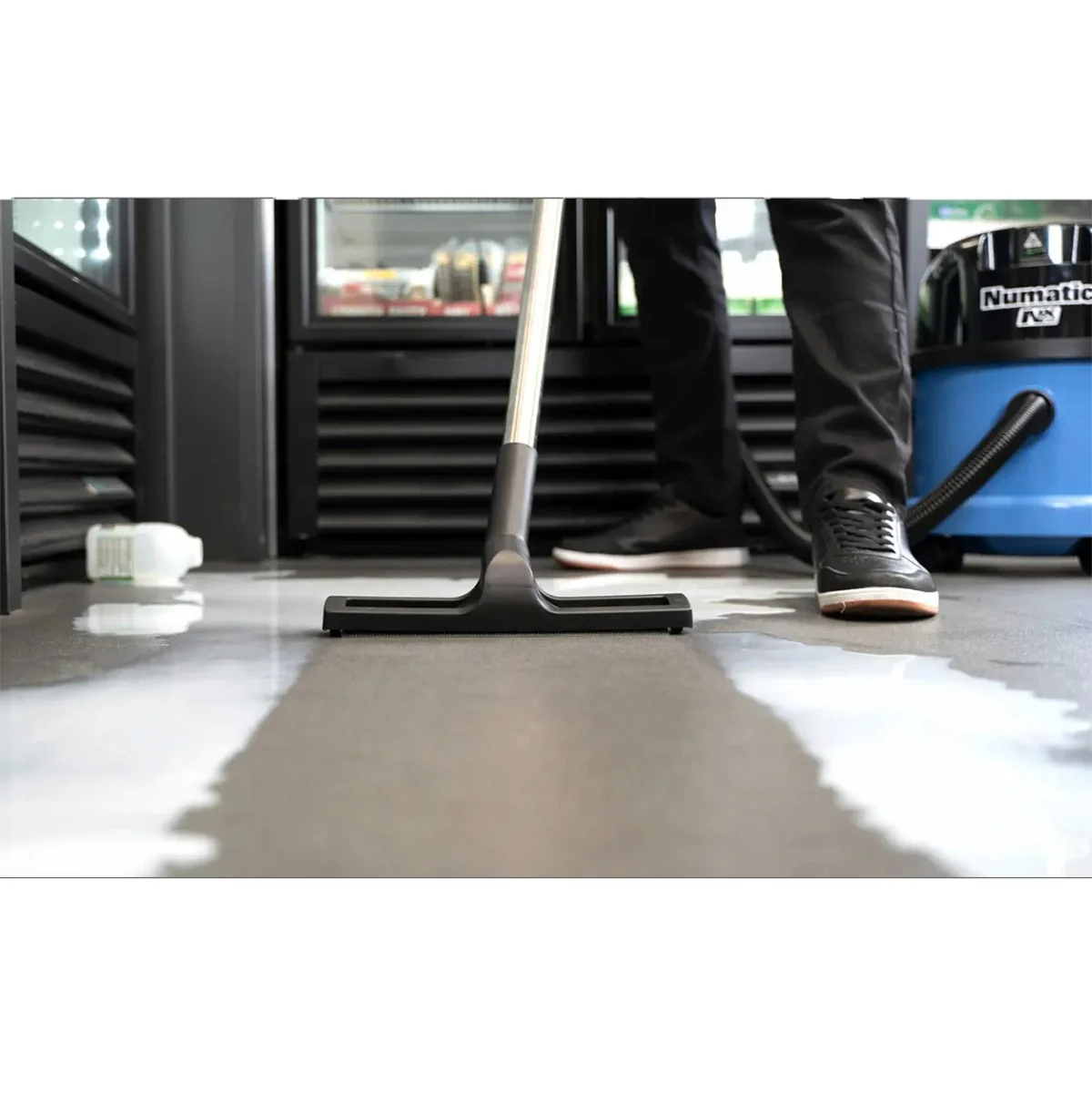 NaceCare WVB 370NX Wet/Dry Battery Vacuum