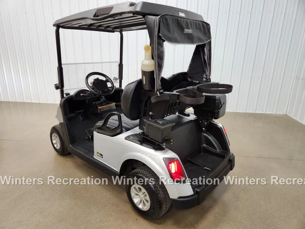 2021 E-Z-GO RXV Lithium Ion STREET READY Golf Cart, Silver