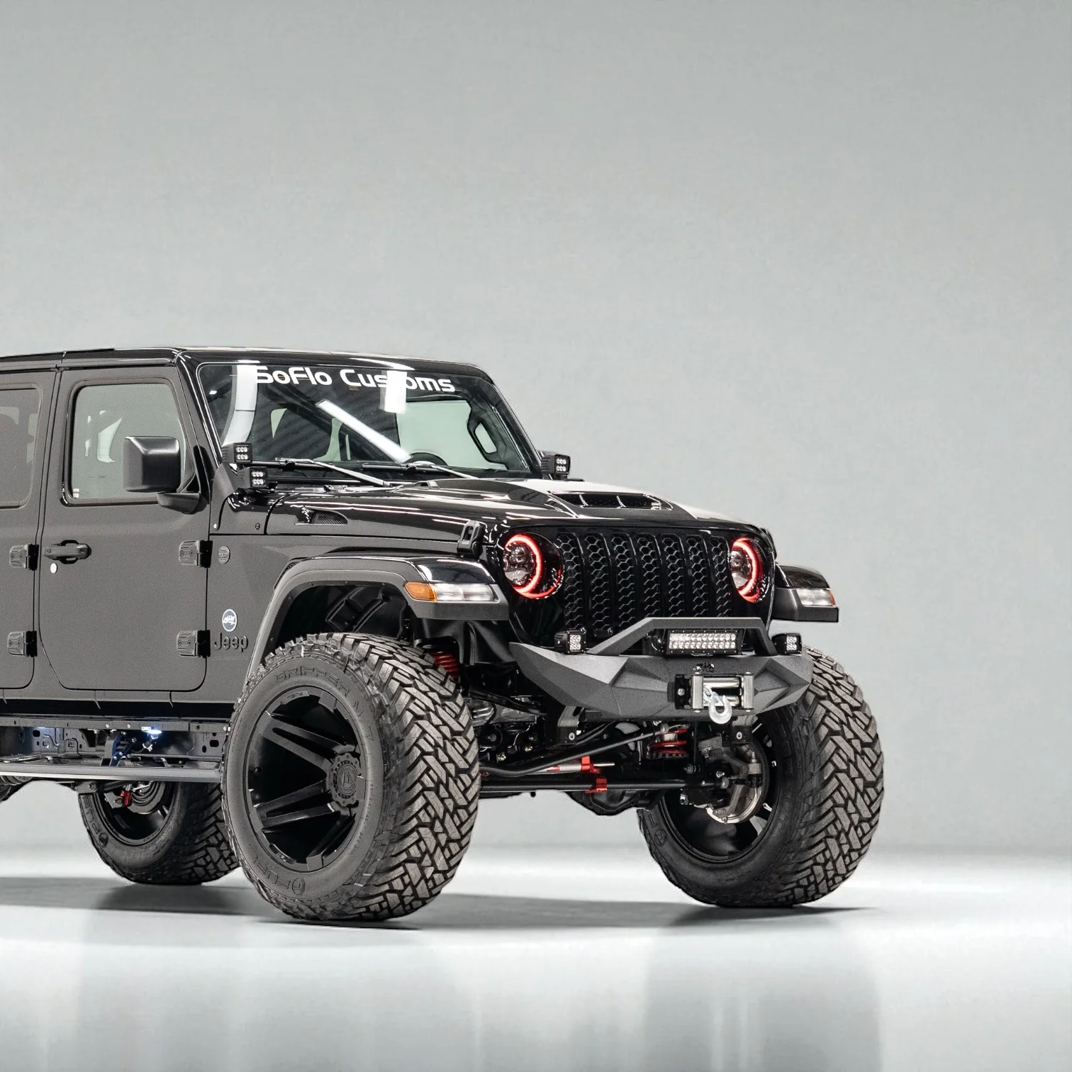 Jeep Gladiator Front Bumper Stubby 2020-2026 with Cube Lights and Light Bar