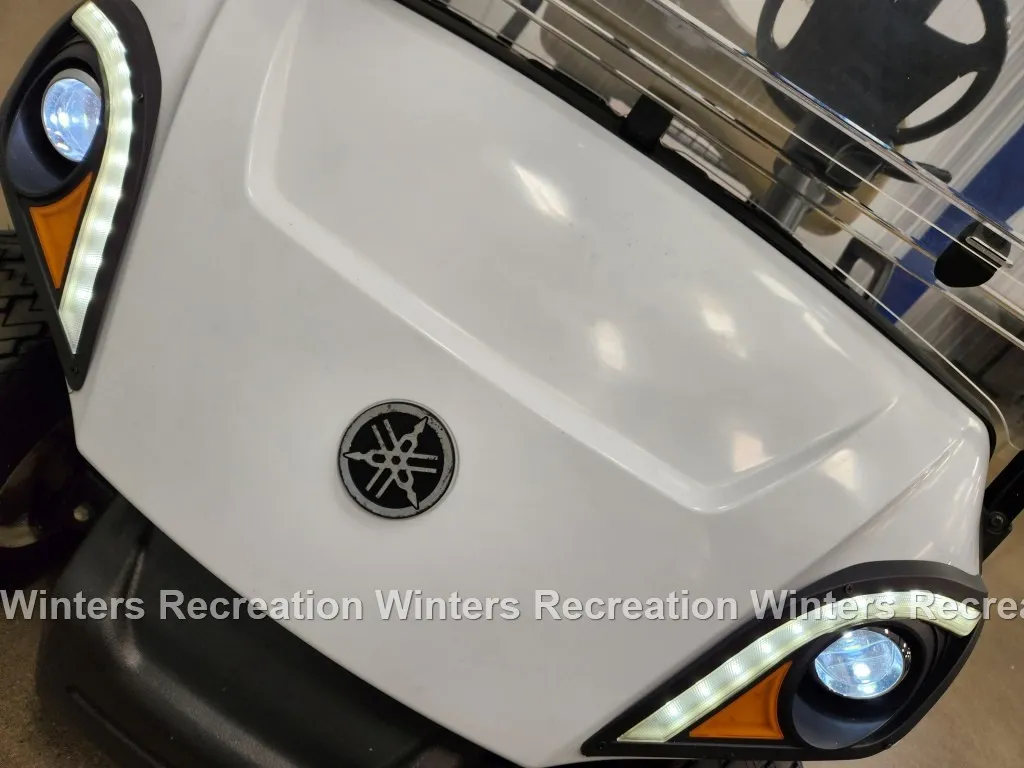 2017 Yamaha Drive 2 Lithium Ion STREET READY Golf Cart, White