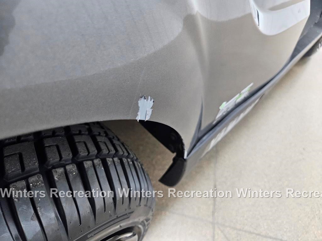 2021 Yamaha Drive 2 Gas AFI DELUXE STREET READY Golf Cart, Carbon