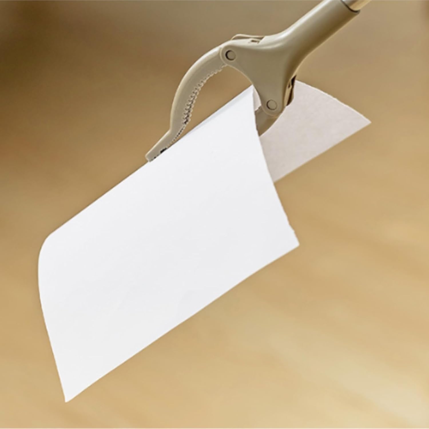 QUQUQ Trash Garbage Picker Grabber Reacher 2pcs Claw Pickup Outdoor Home Garden Cleanup Mobility Aid Pick Up Tool(120cm)