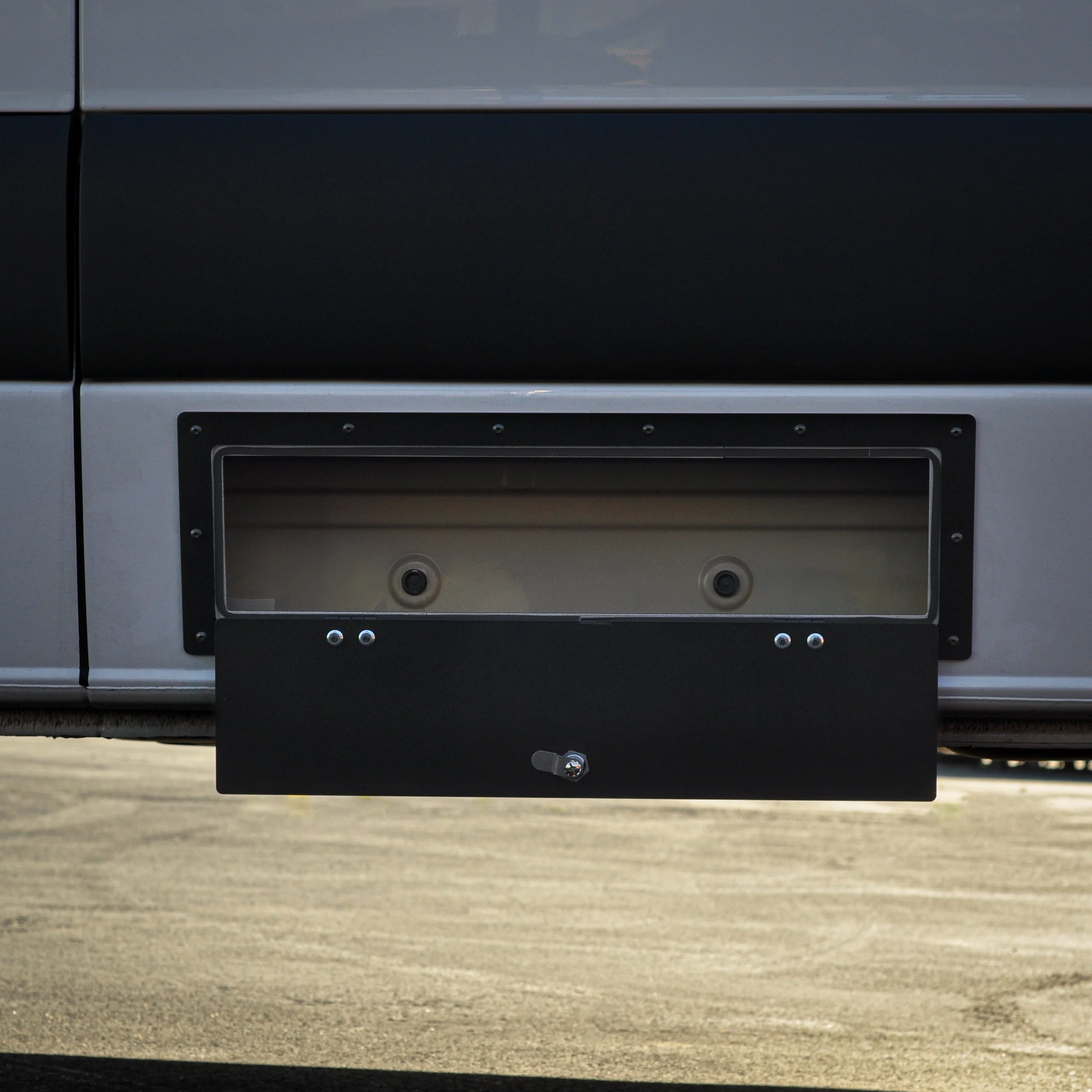 Universal Lock Box - 24