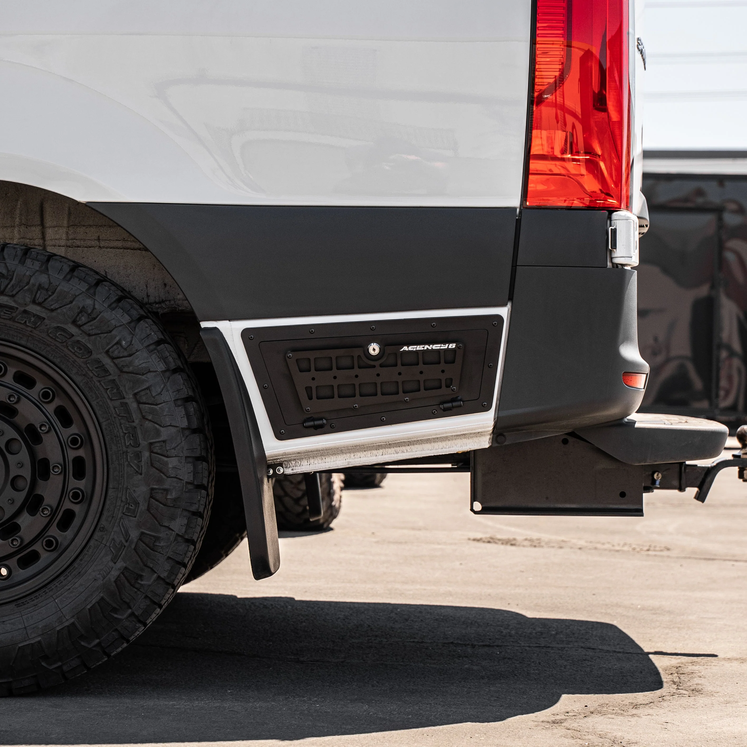 Sprinter Lock Box - 144