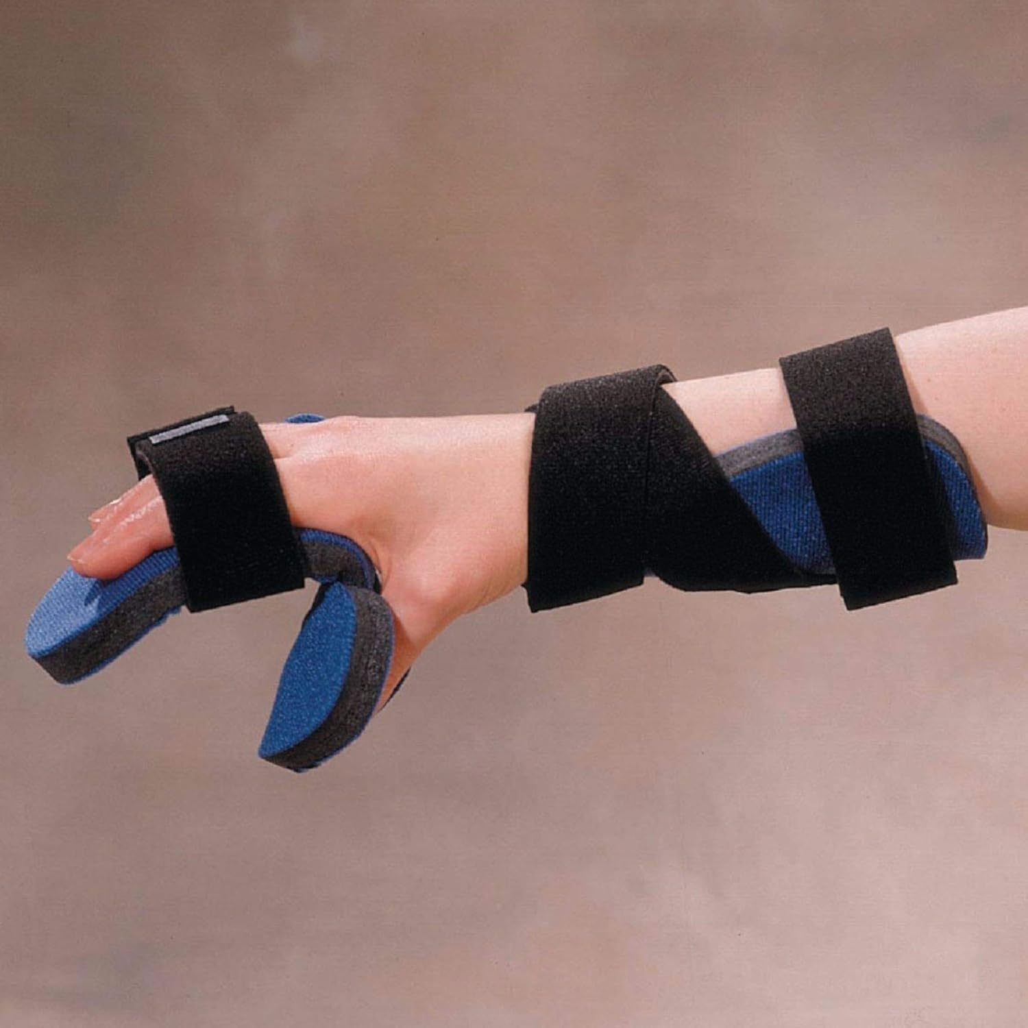 Rolyan Kwik-Form Economy Functional Resting Orthosis, Right, S/M, Wrist, Thumb, & Finger Support, Adjustable Strapping, Hook-Responsive Material, Soft Foam Splint, Hypertonic, & Arthritis Hands