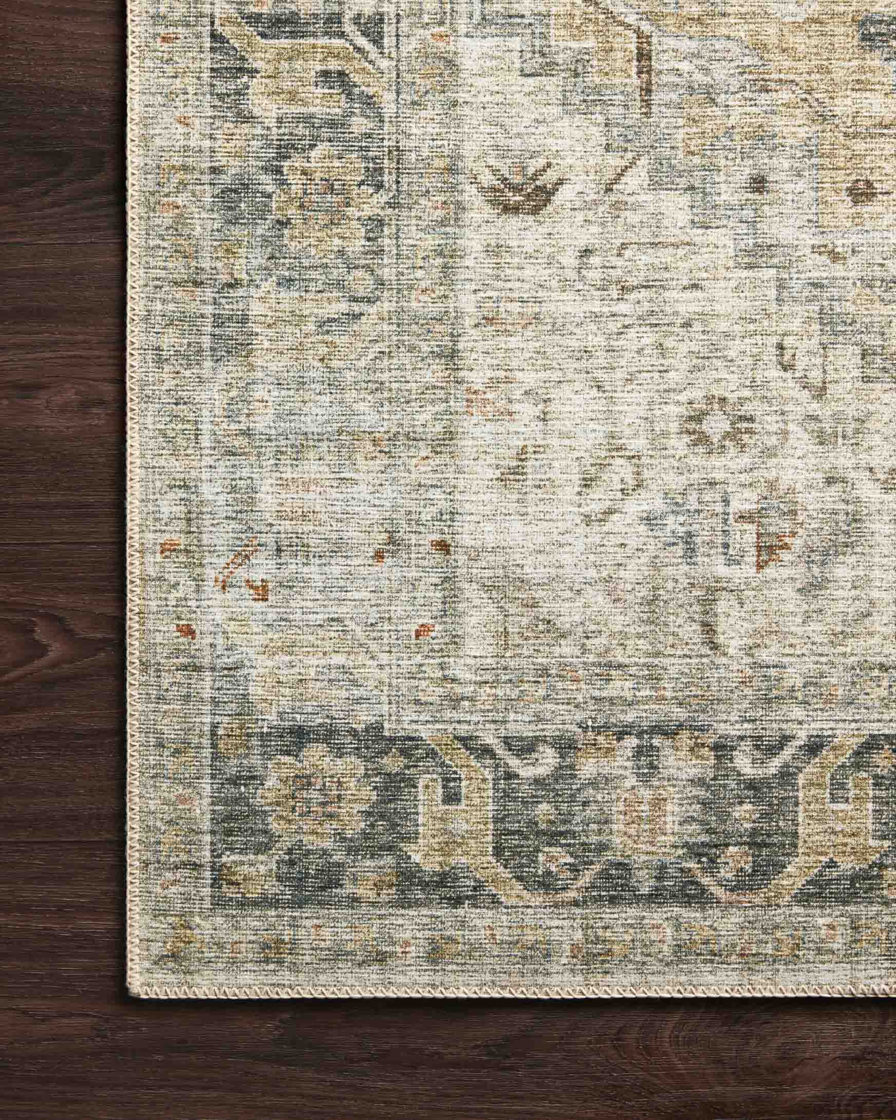 Loloi II Skye Collection - Traditional Power Loomed Rug in Natural & Sand (SKY-13)