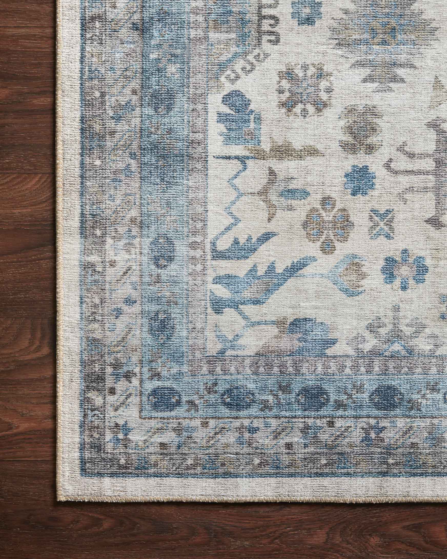 Loloi II Heidi Collection - Traditional Power Loomed Rug in Ivory & Ocean (HEI-04)