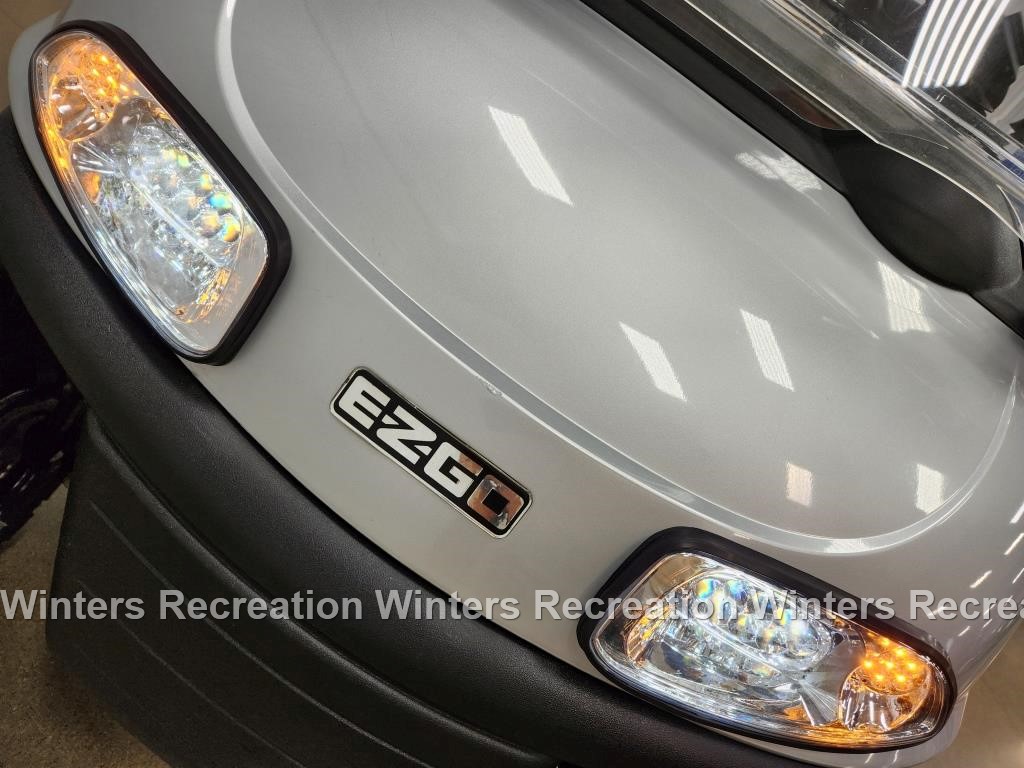 2021 E-Z-GO RXV Lithium Ion STREET READY Golf Cart, Silver