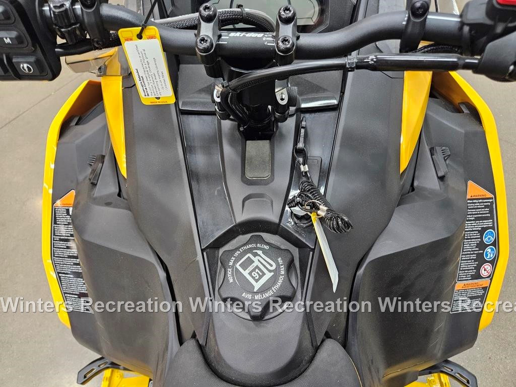 2024 Ski-Doo MXZ X 850 E-TEC Snowmobile, Black & Yellow