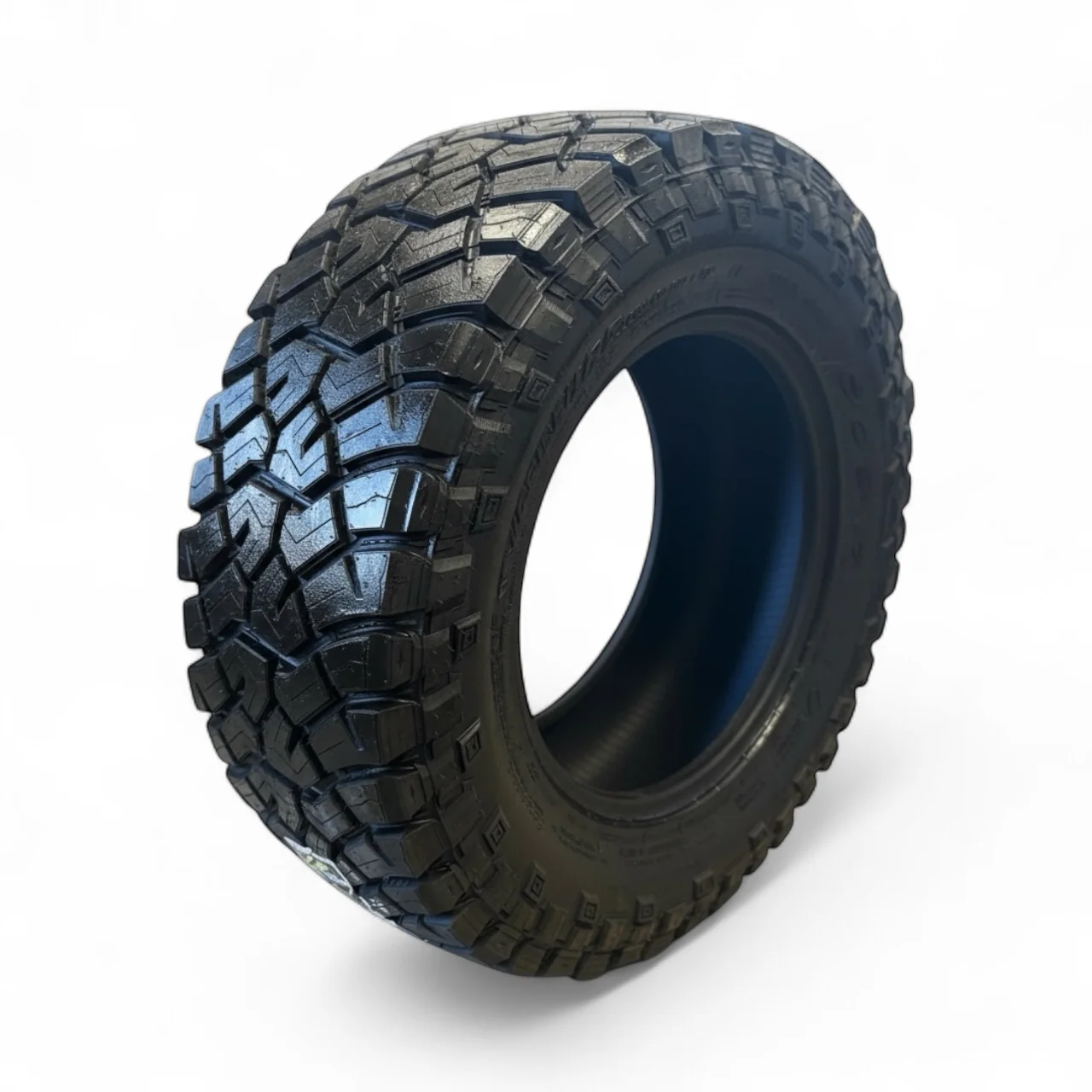 37” TIRES 37/13.5/R20