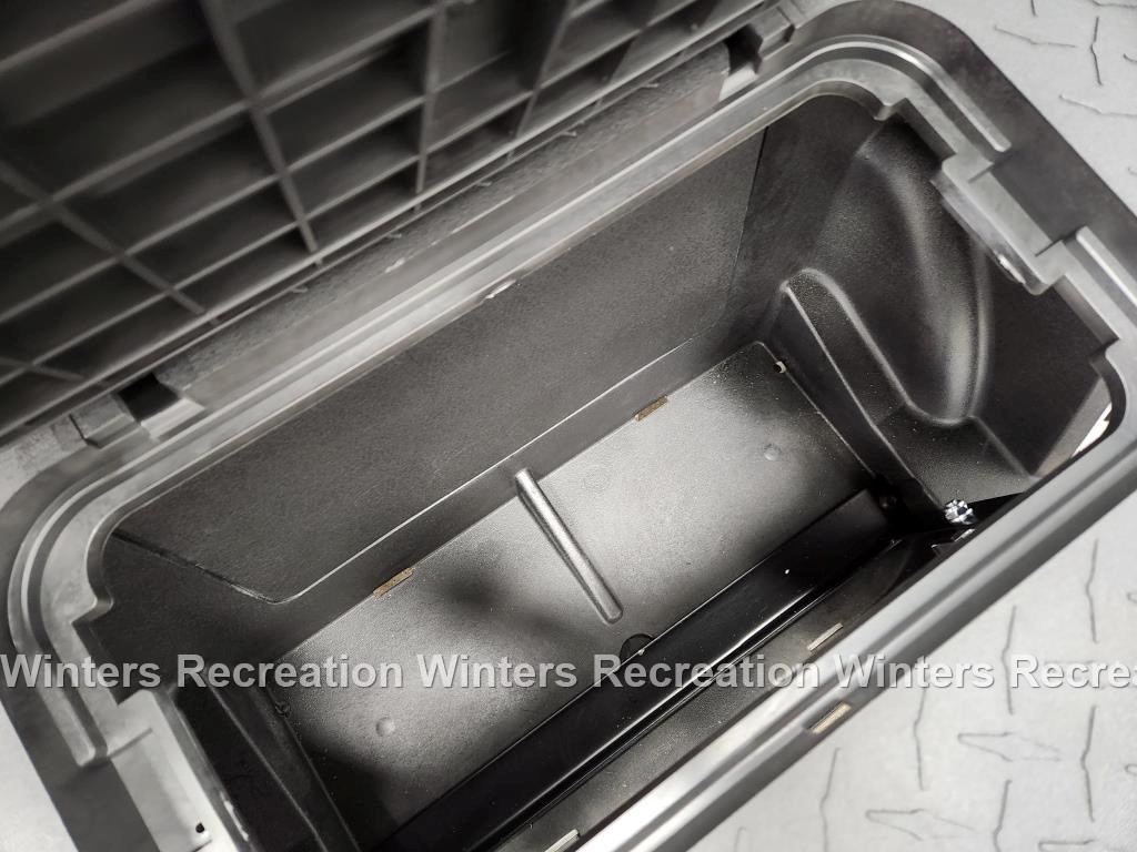 2021 E-Z-GO RXV Lithium Ion STREET READY Golf Cart, Silver